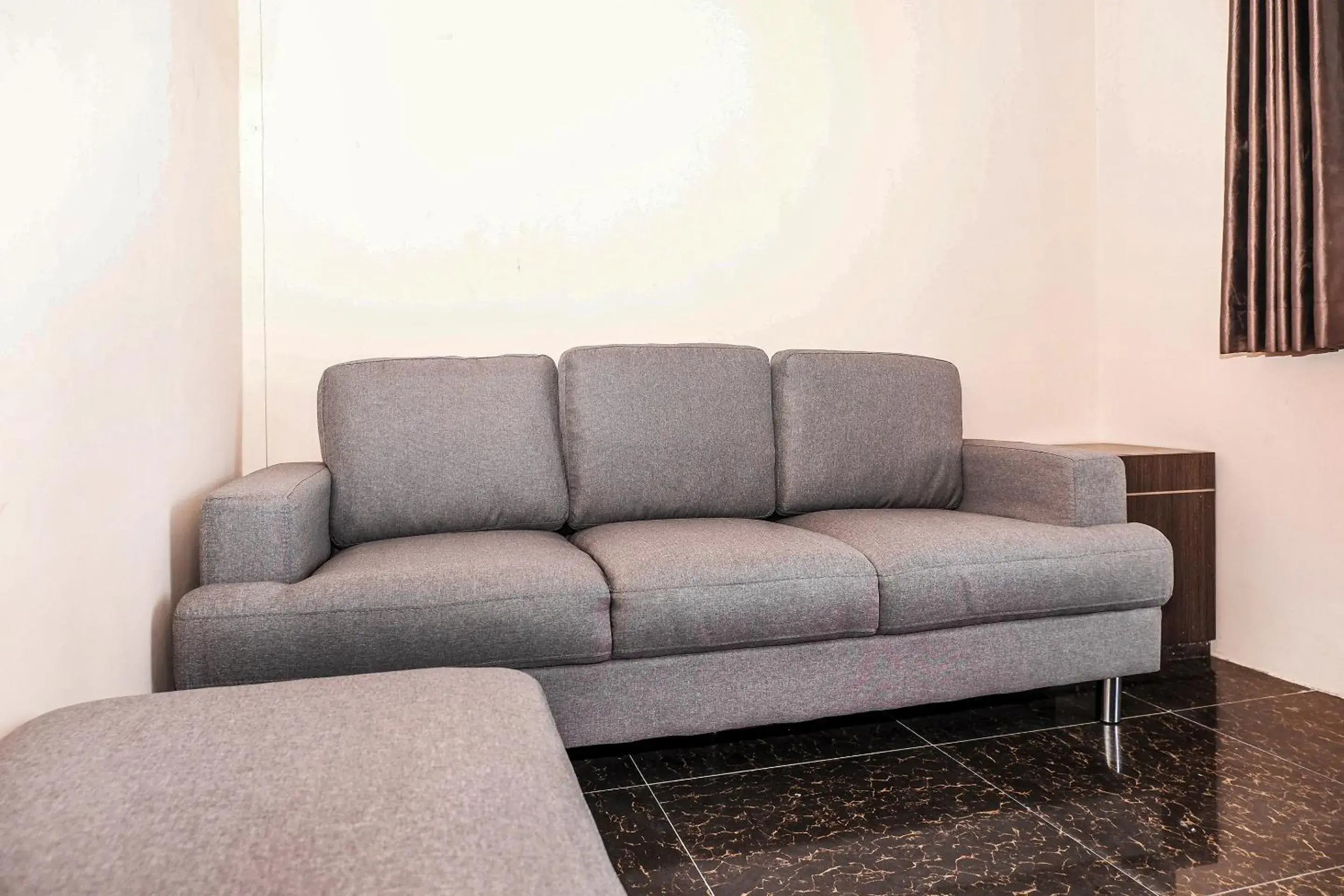 Lobby or reception in Hotel O Candi Residence Lobby or reception in Hotel O Candi Residence