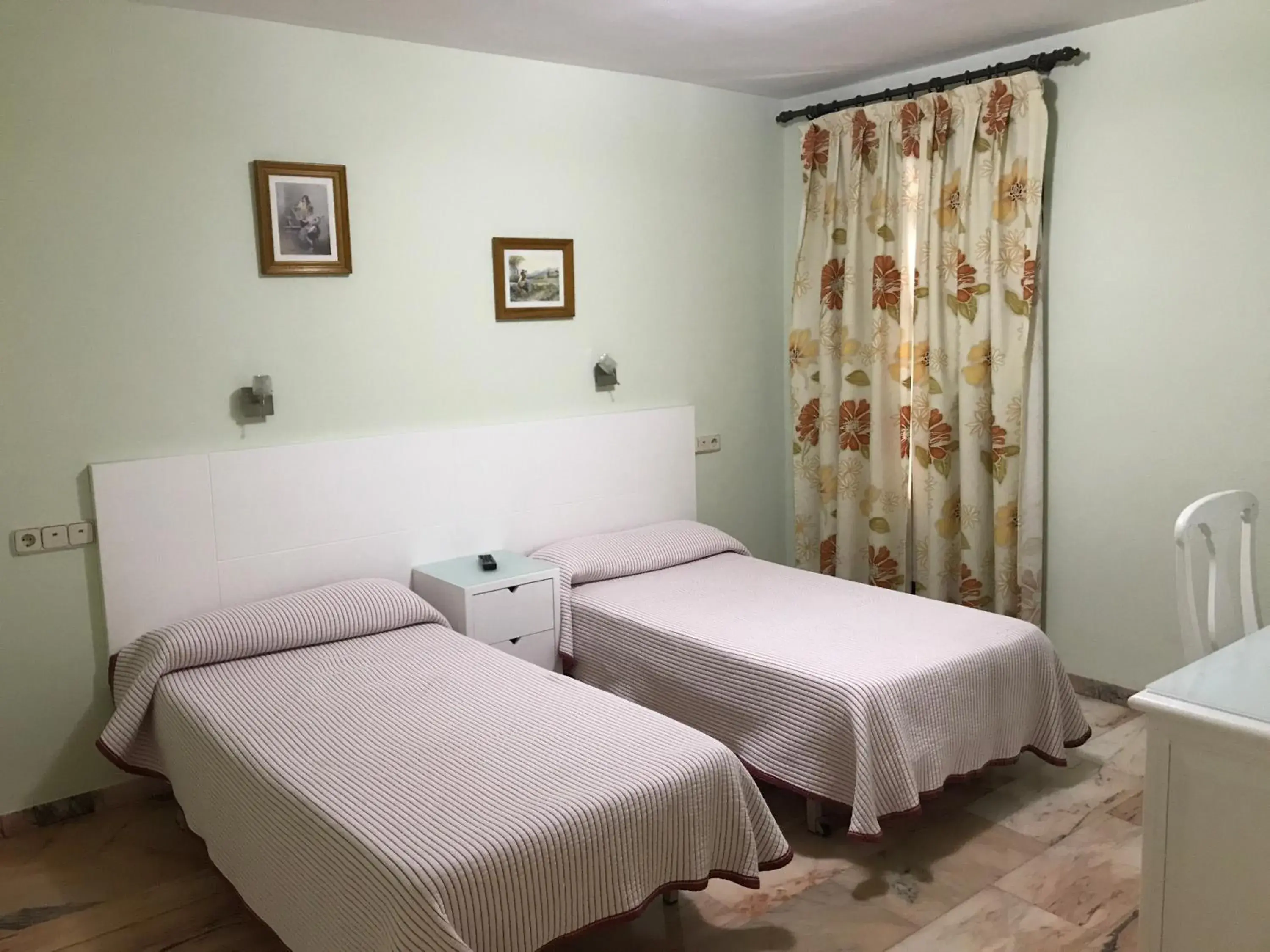 Hostal Rio de Oro Hostal Rio de Oro
