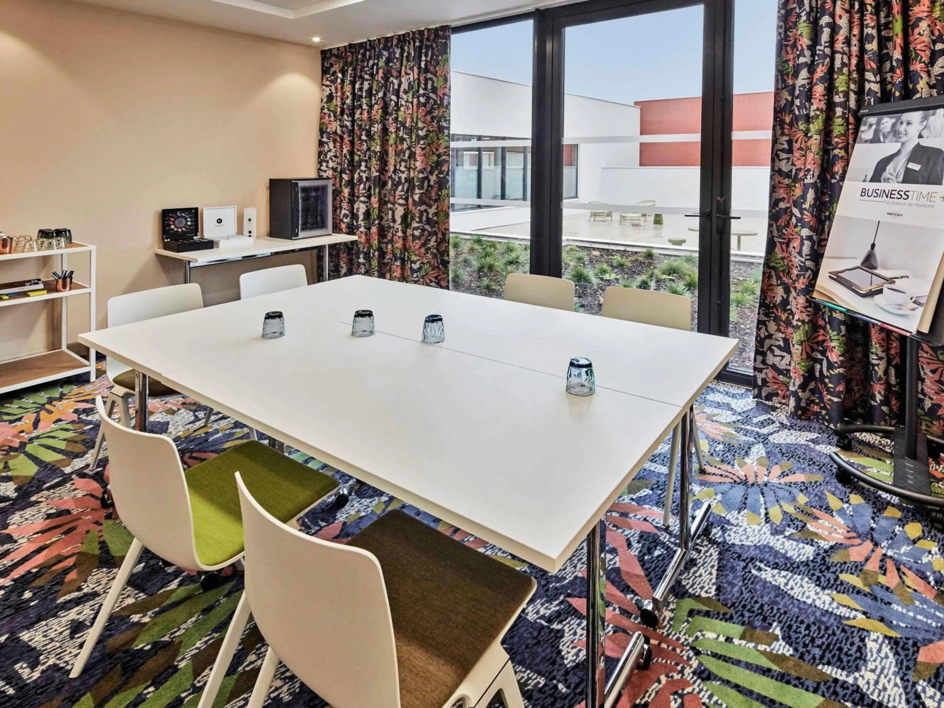 Meeting/conference room in Mercure Paris Orly Airport