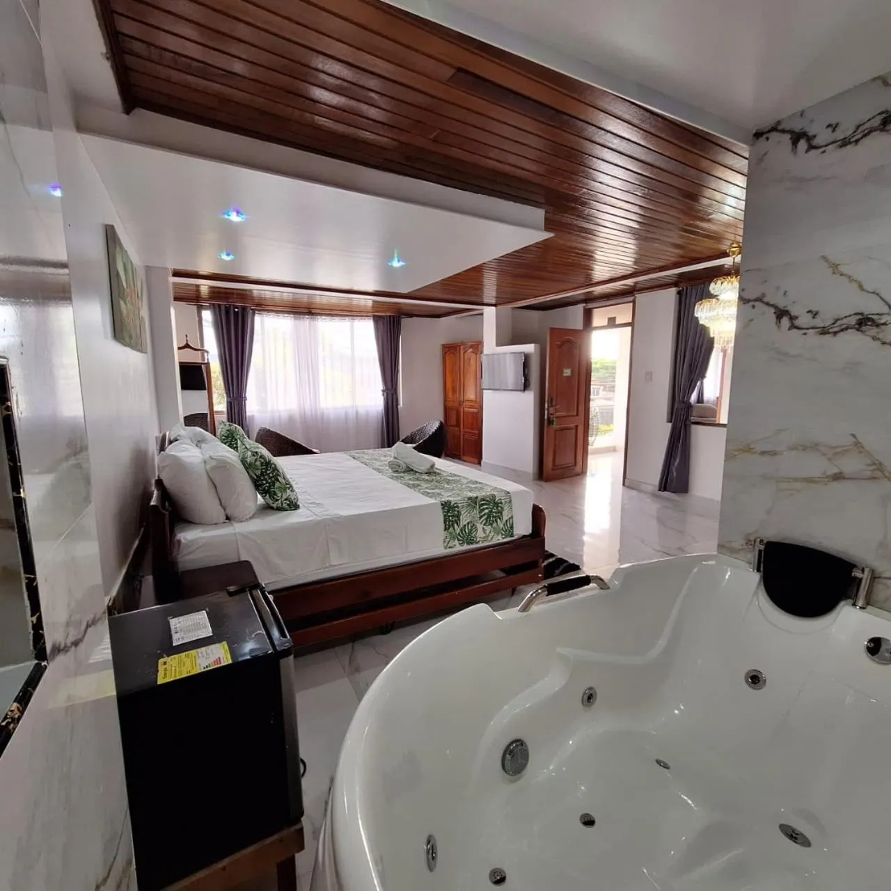 Bath, Bed in Hotel Yurupary AMAZONAS