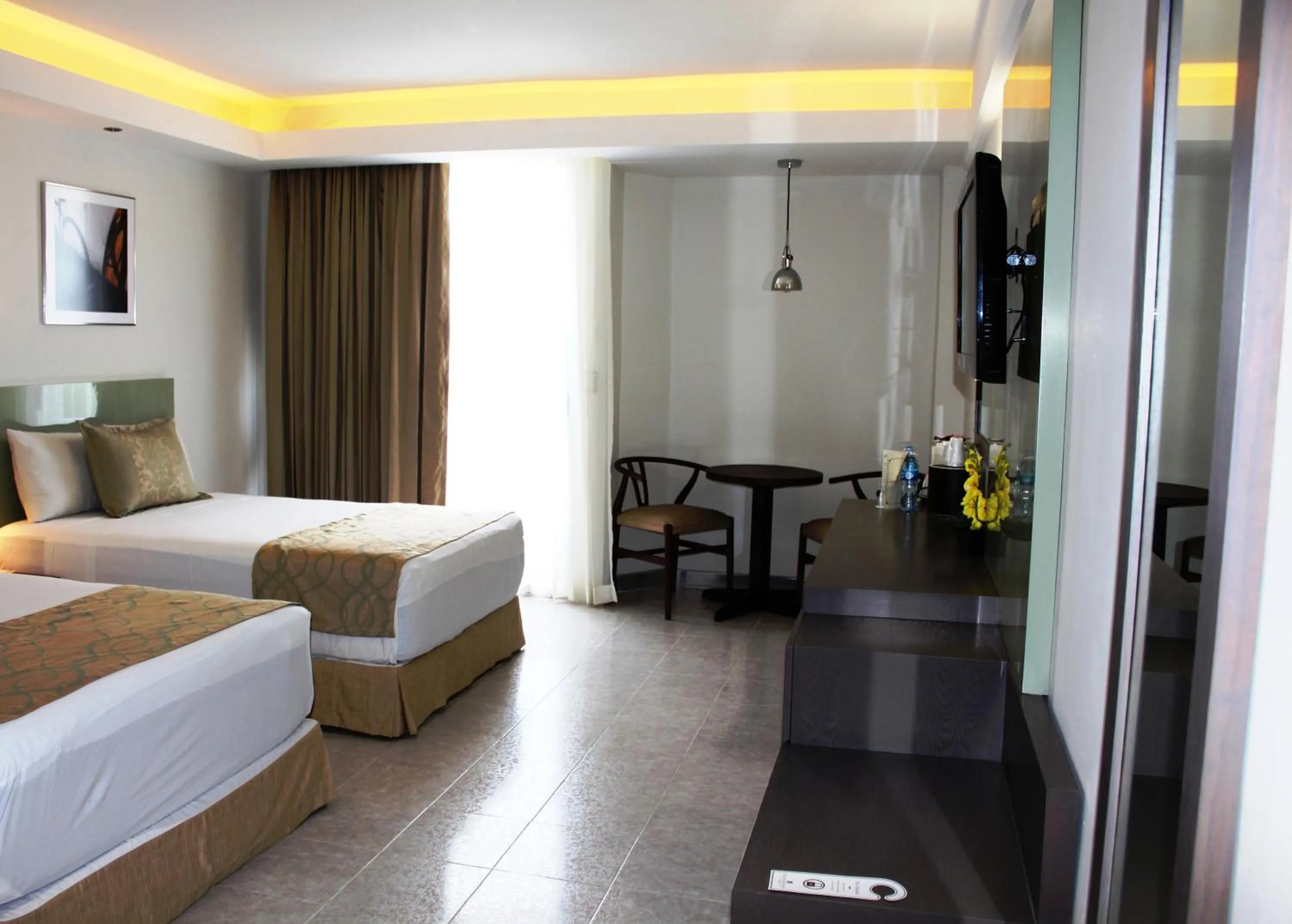 Day, Bed in Hotel El Conquistador del Paseo de Montejo