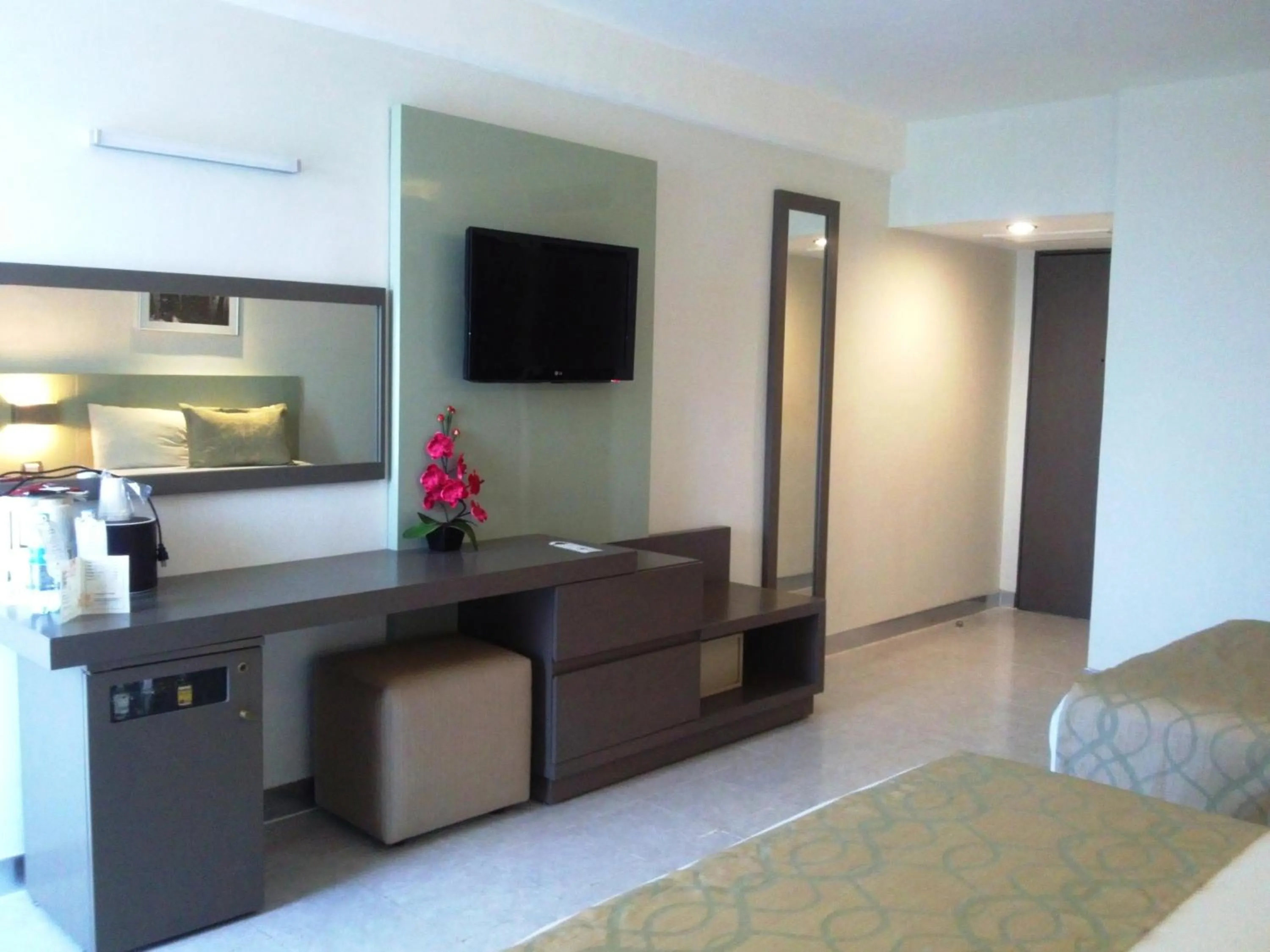 Day, Bed in Hotel El Conquistador del Paseo de Montejo