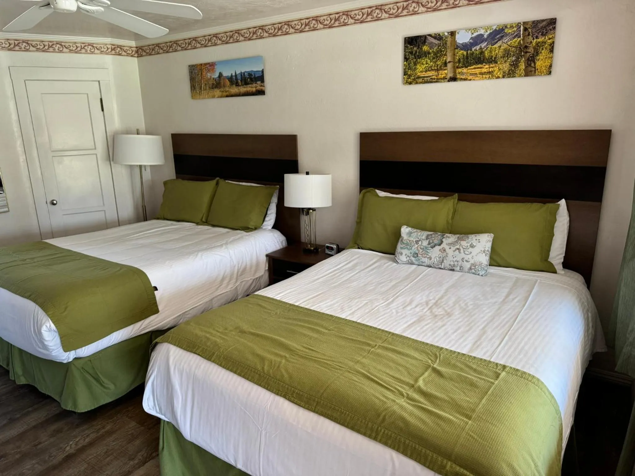 Bed in Silver Maple Inn