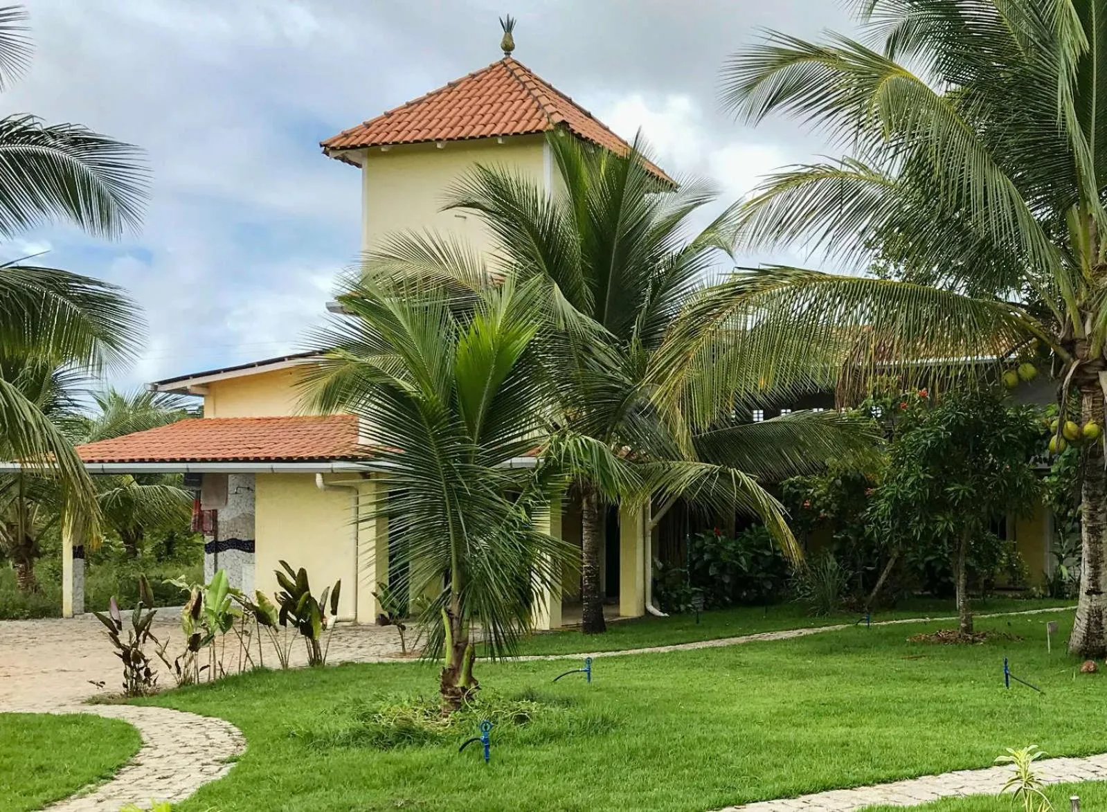 Property building in Fazenda Eco-Jardim