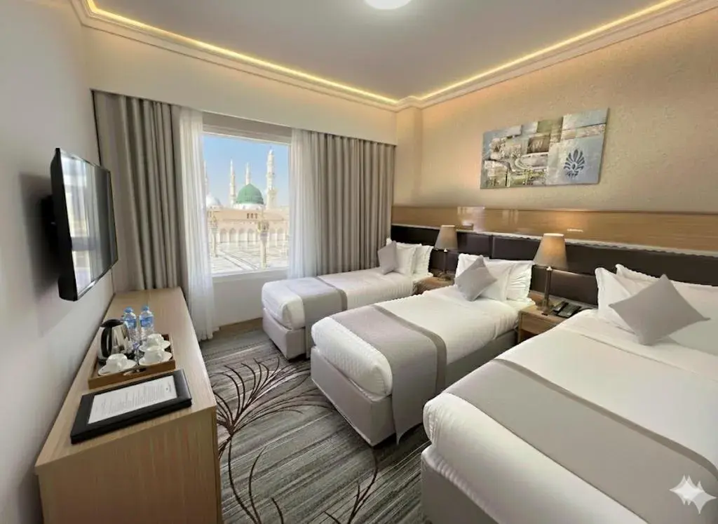 Bed in Golden Tulip Al Shakreen Bed in Golden Tulip Al Shakreen