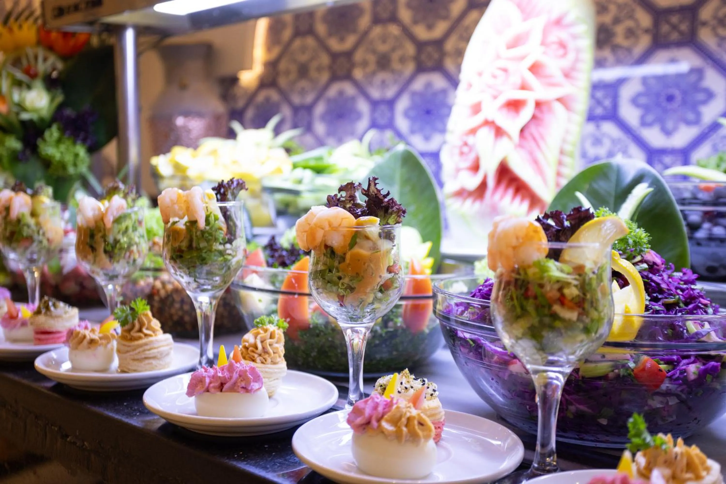 Food in Golden Tulip Al Shakreen