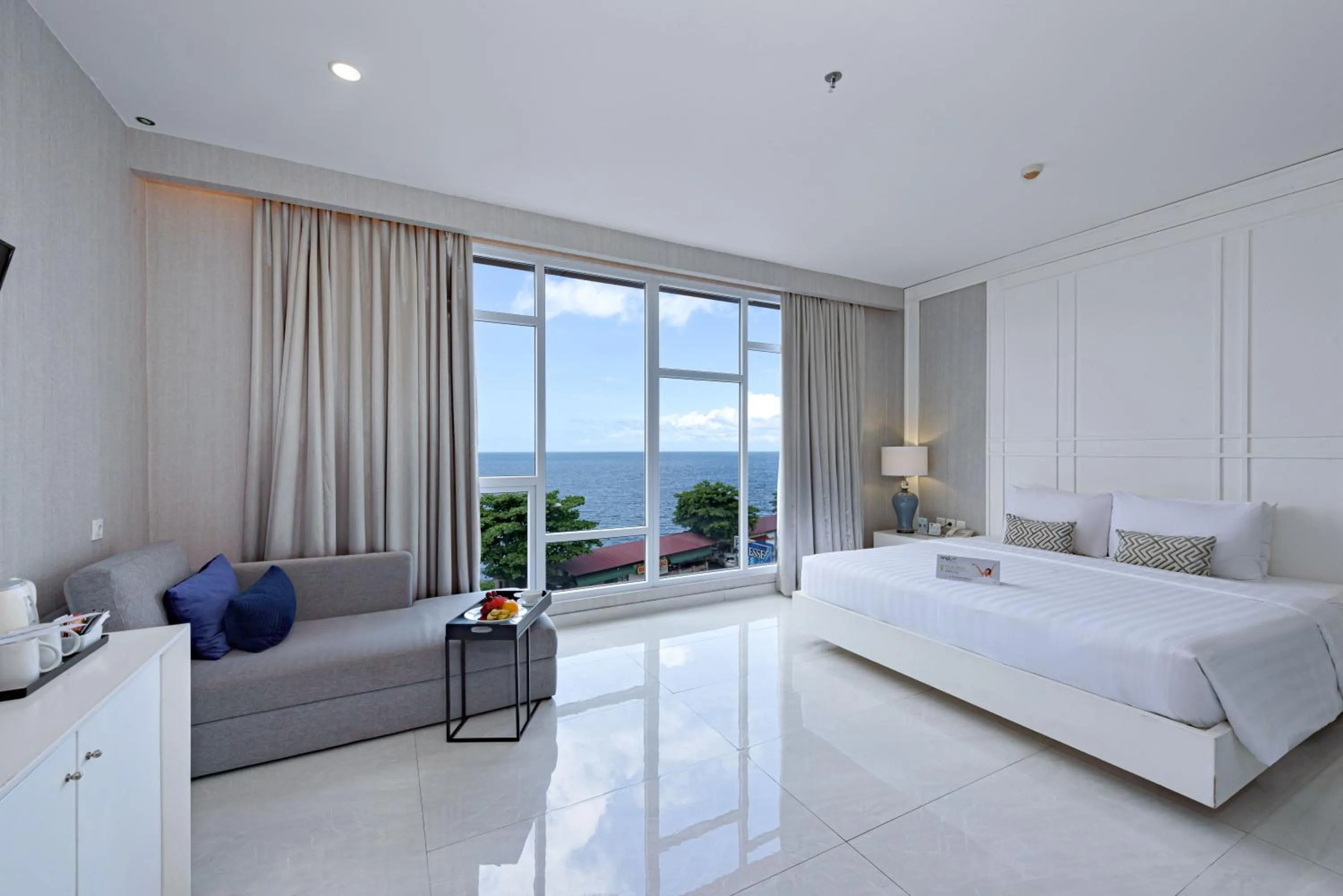 Seating area in Grand Whiz Megamas Manado