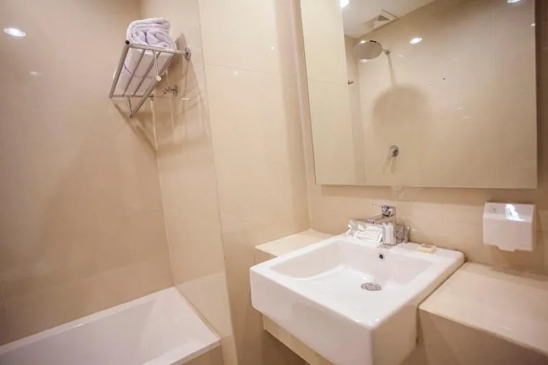 Bathroom in Grand Whiz Megamas Manado