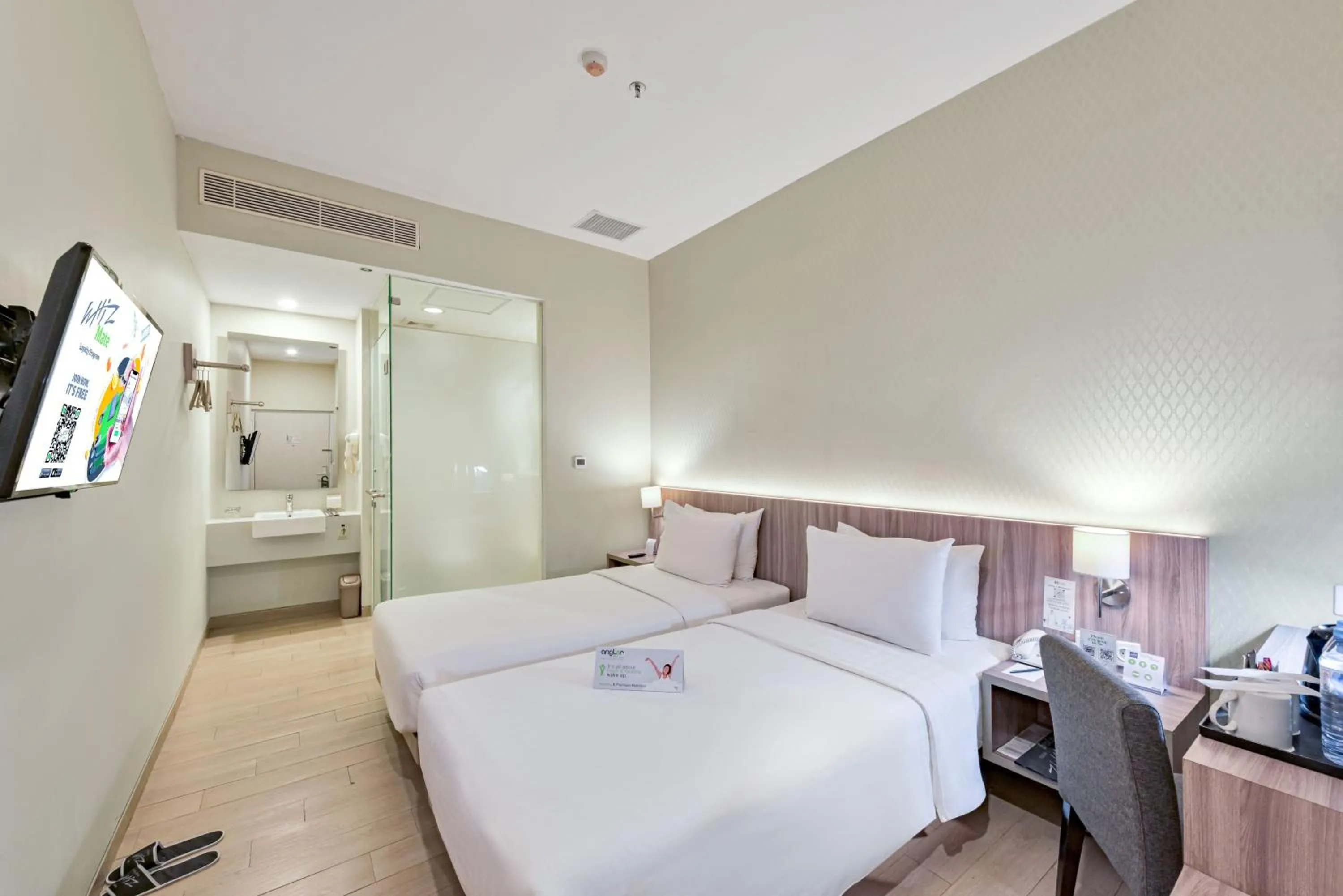 Bed in Grand Whiz Megamas Manado