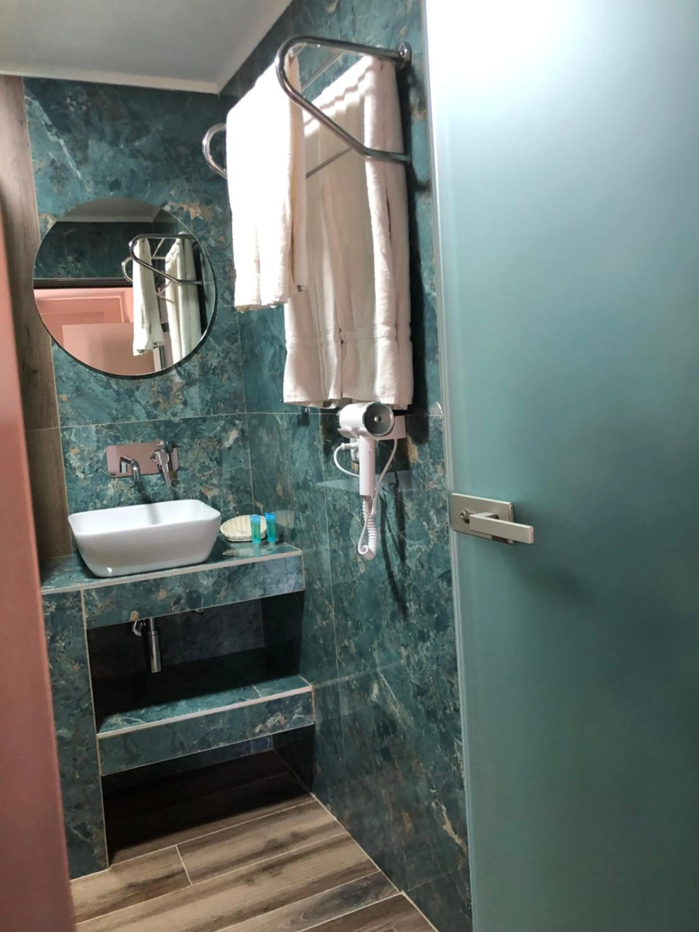 Athanasia Rooms