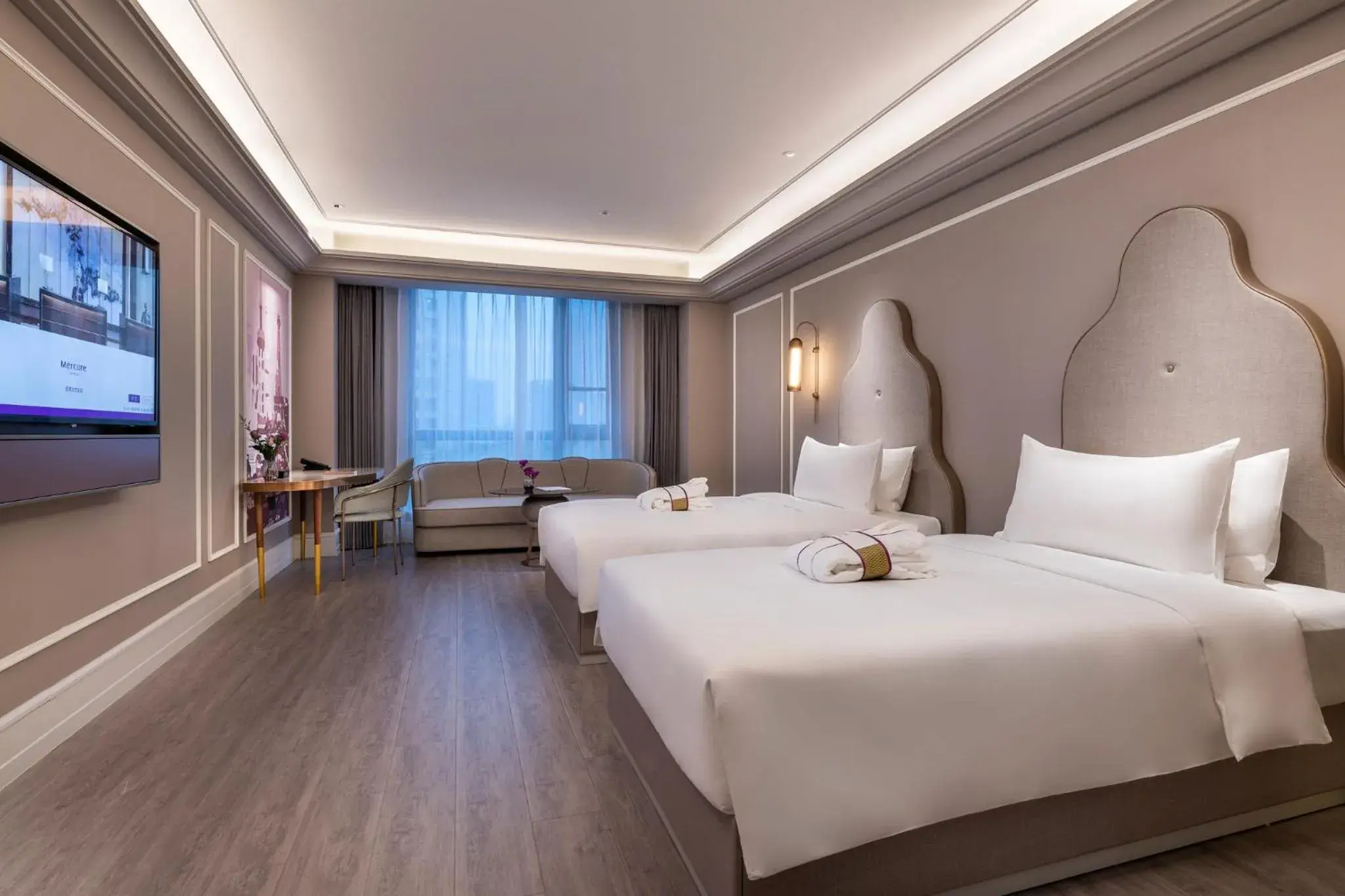 Bedroom, Bed in Mercure Shanghai Hongqiao Central Bedroom, Bed in Mercure Shanghai Hongqiao Central