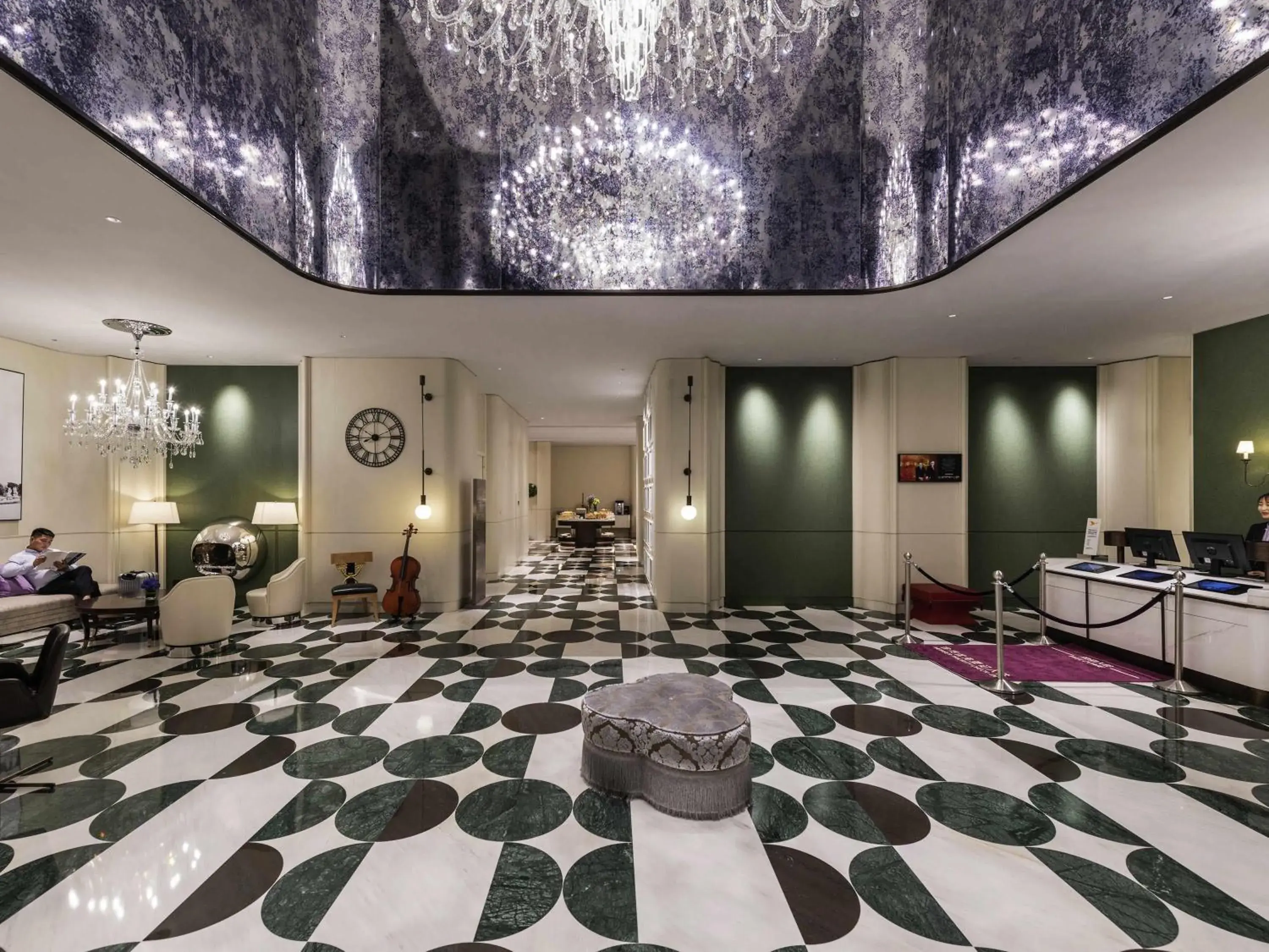 Property building in Mercure Shanghai Hongqiao Central Property building in Mercure Shanghai Hongqiao Central