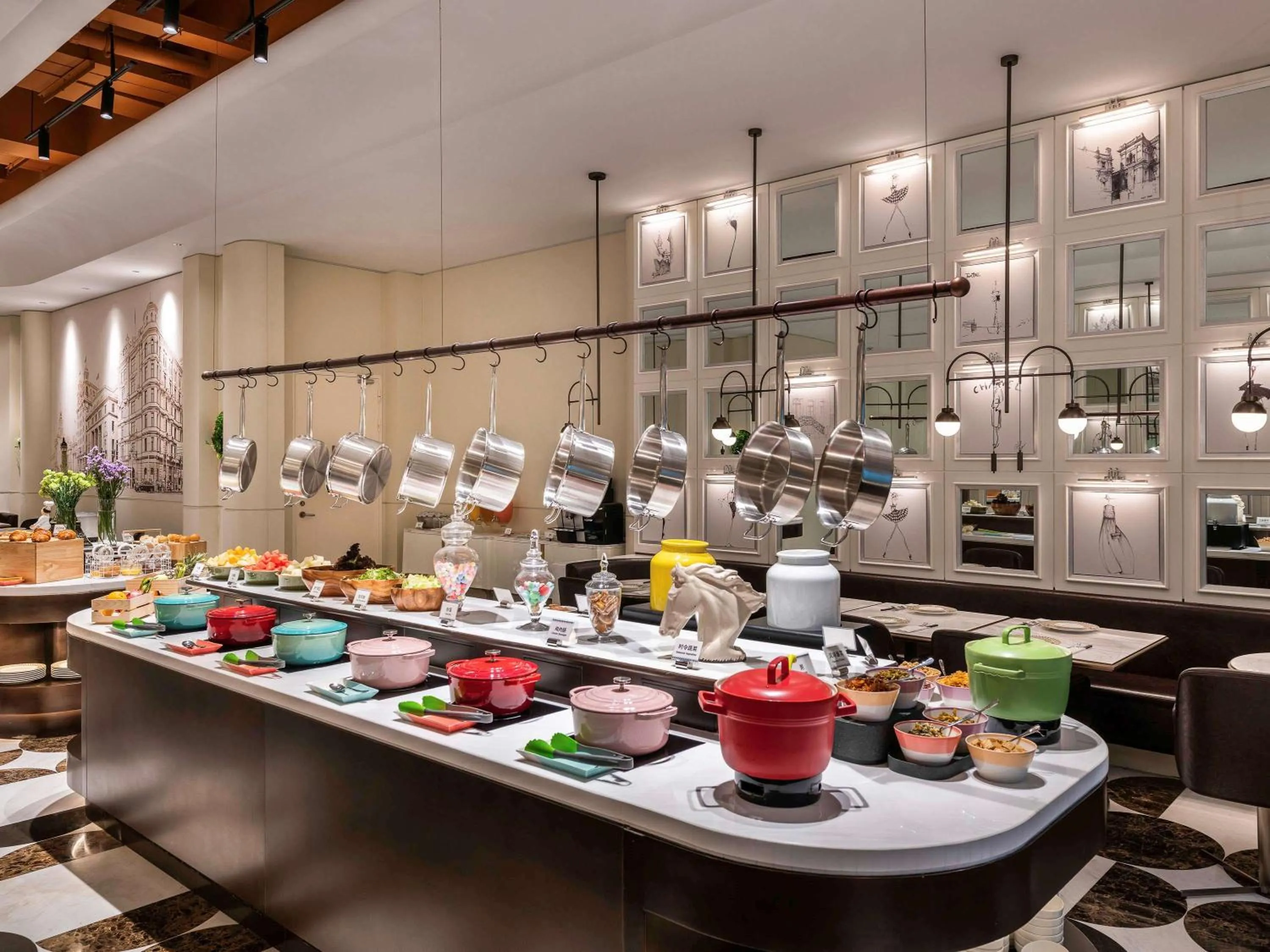 Property building in Mercure Shanghai Hongqiao Central