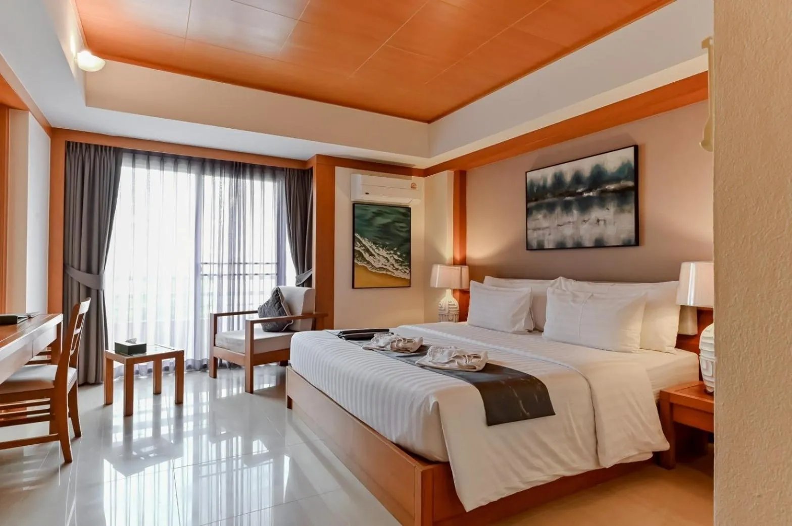 Photo of the whole room, Bed in Green Residence Ayutthaya - SHA Certified