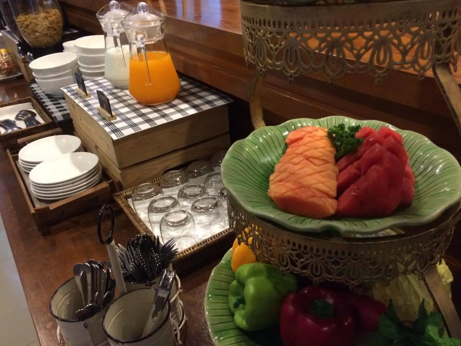 Food and drinks in Green Residence Ayutthaya - SHA Certified