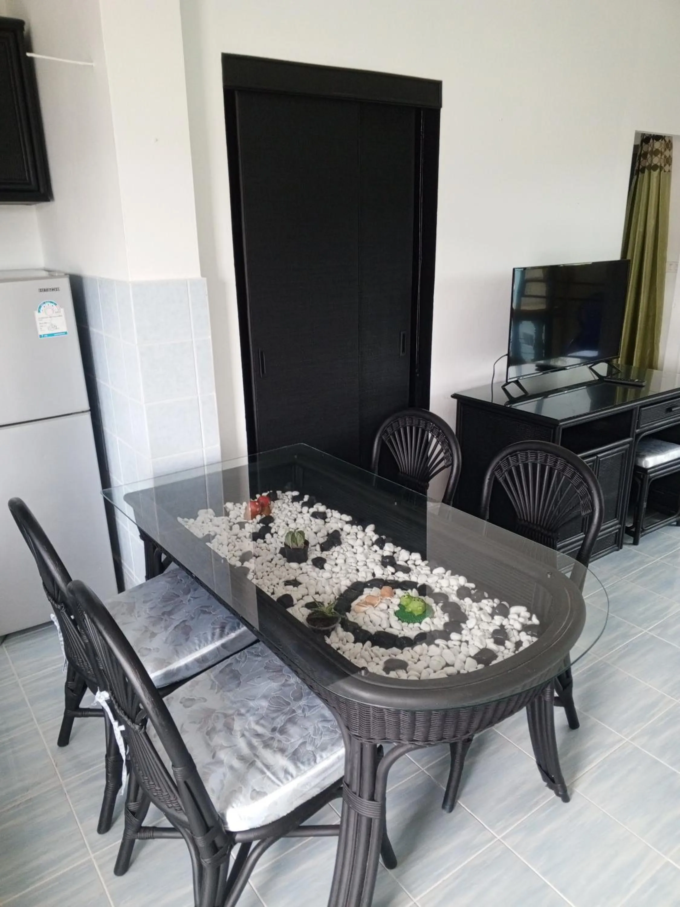 Patong Sunbeach Mansion