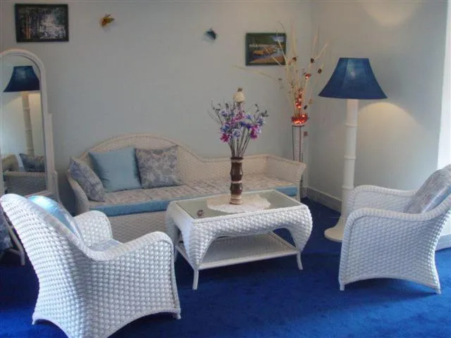 Patong Sunbeach Mansion