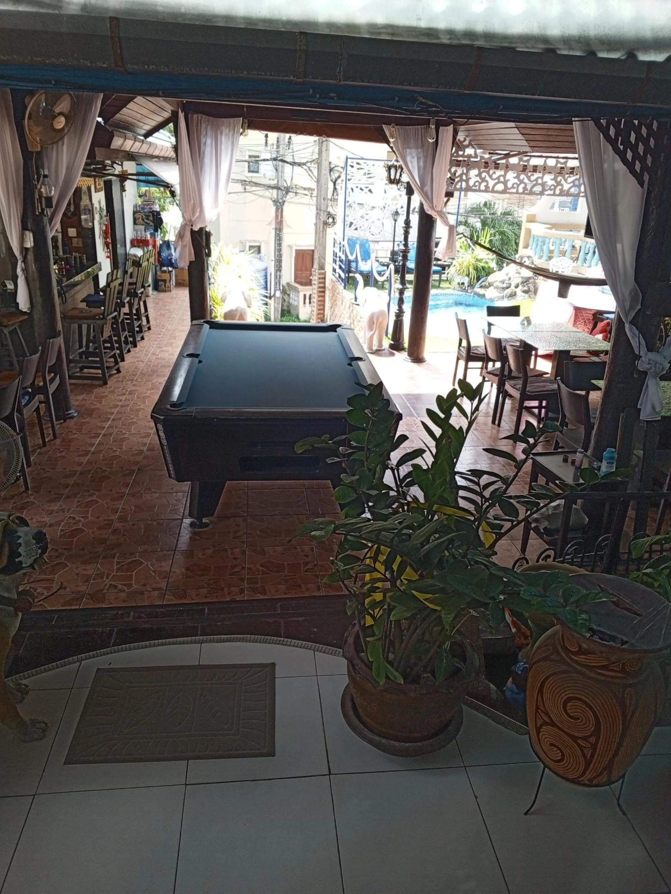 Patong Sunbeach Mansion