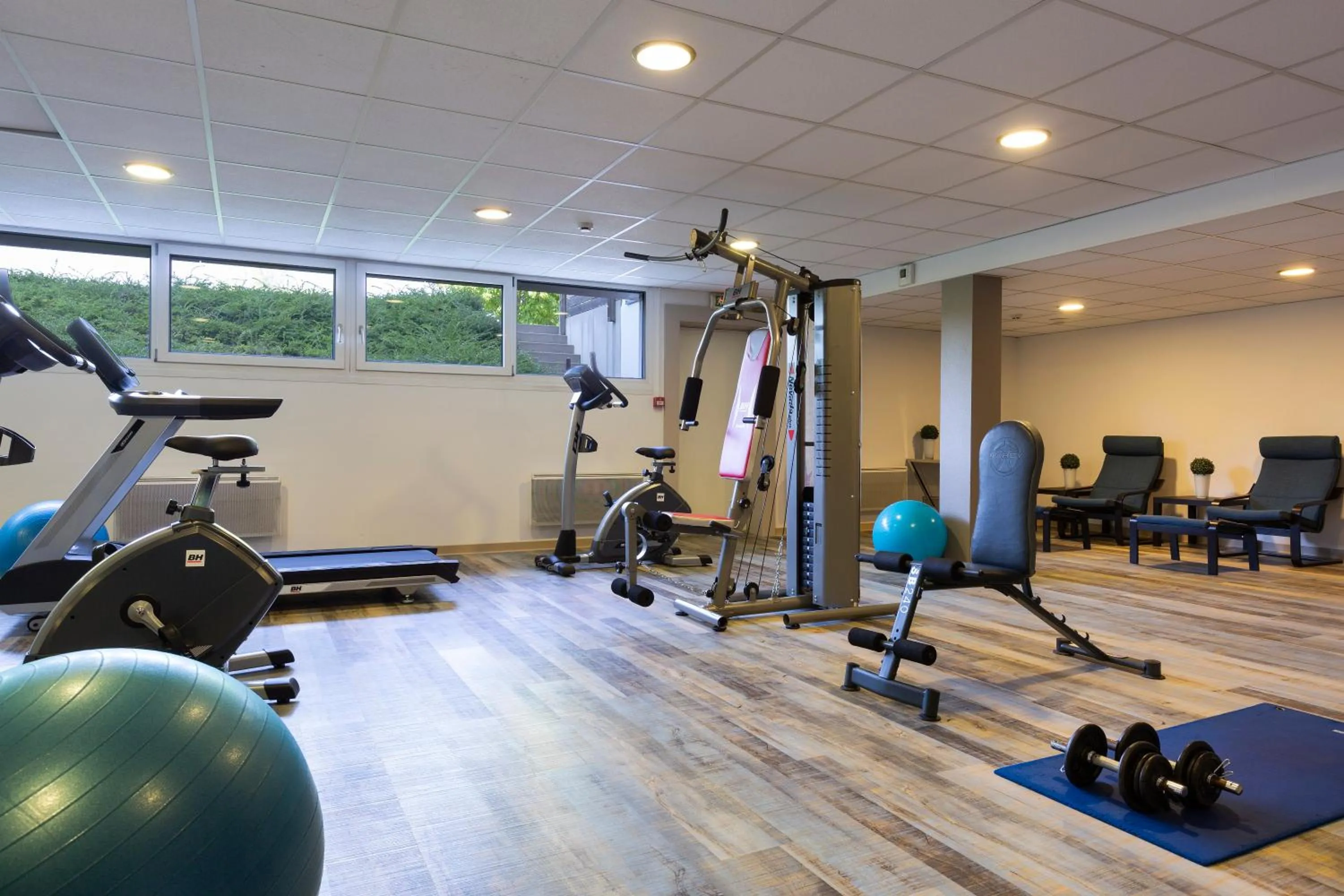 Fitness centre/facilities in Holiday Inn - Strasbourg - Nord by IHG