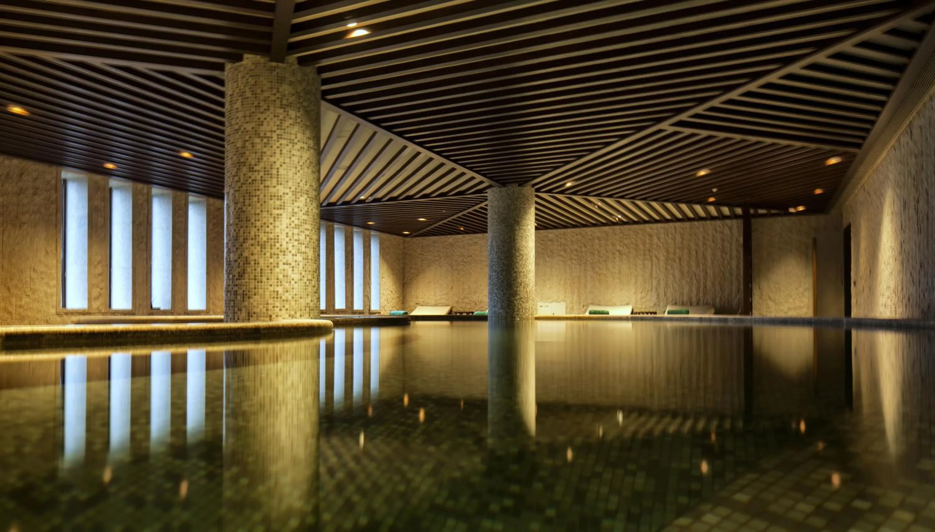 Swimming pool in Banyan Tree Chongqing Beibei