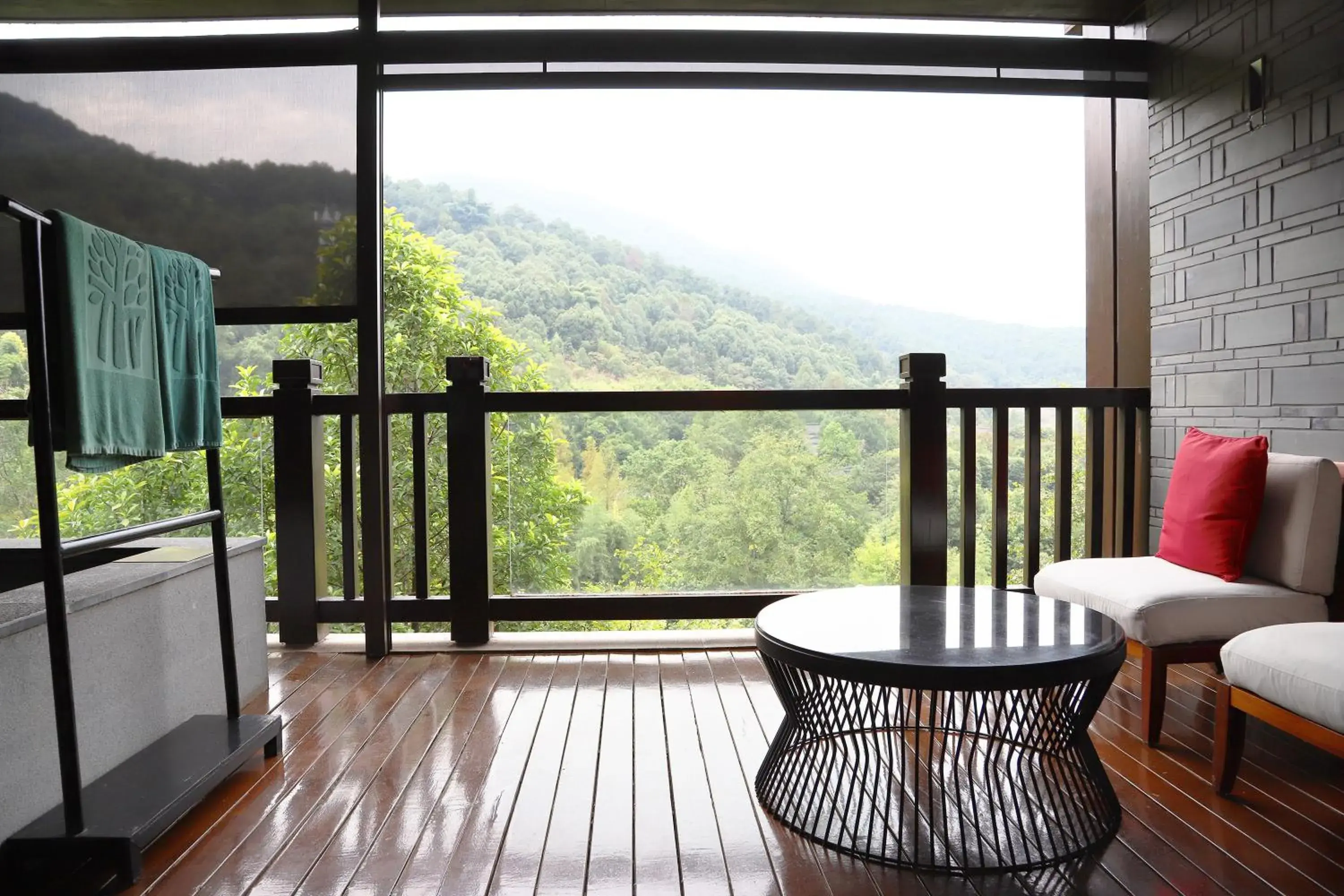 Hot Spring Retreat - Twin in Banyan Tree Chongqing Beibei Hot Spring Retreat - Twin in Banyan Tree Chongqing Beibei