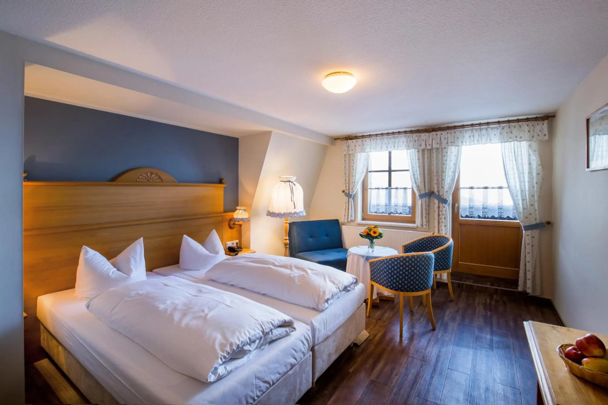 Photo of the whole room, Bed in Rübezahlbaude