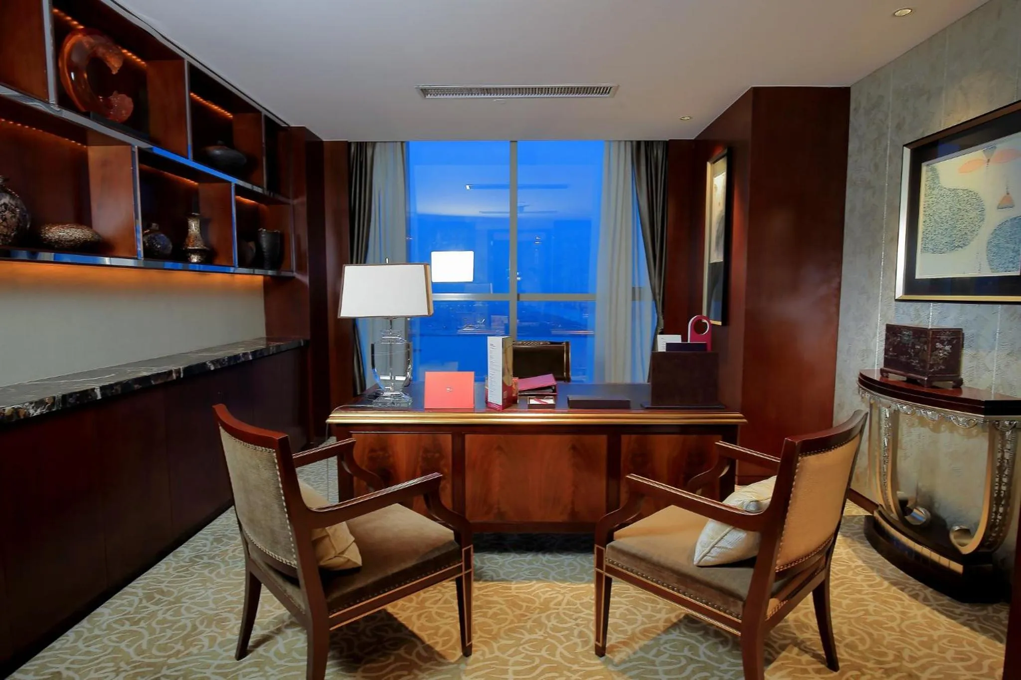 Photo of the whole room in Crowne Plaza Zhenjiang by IHG