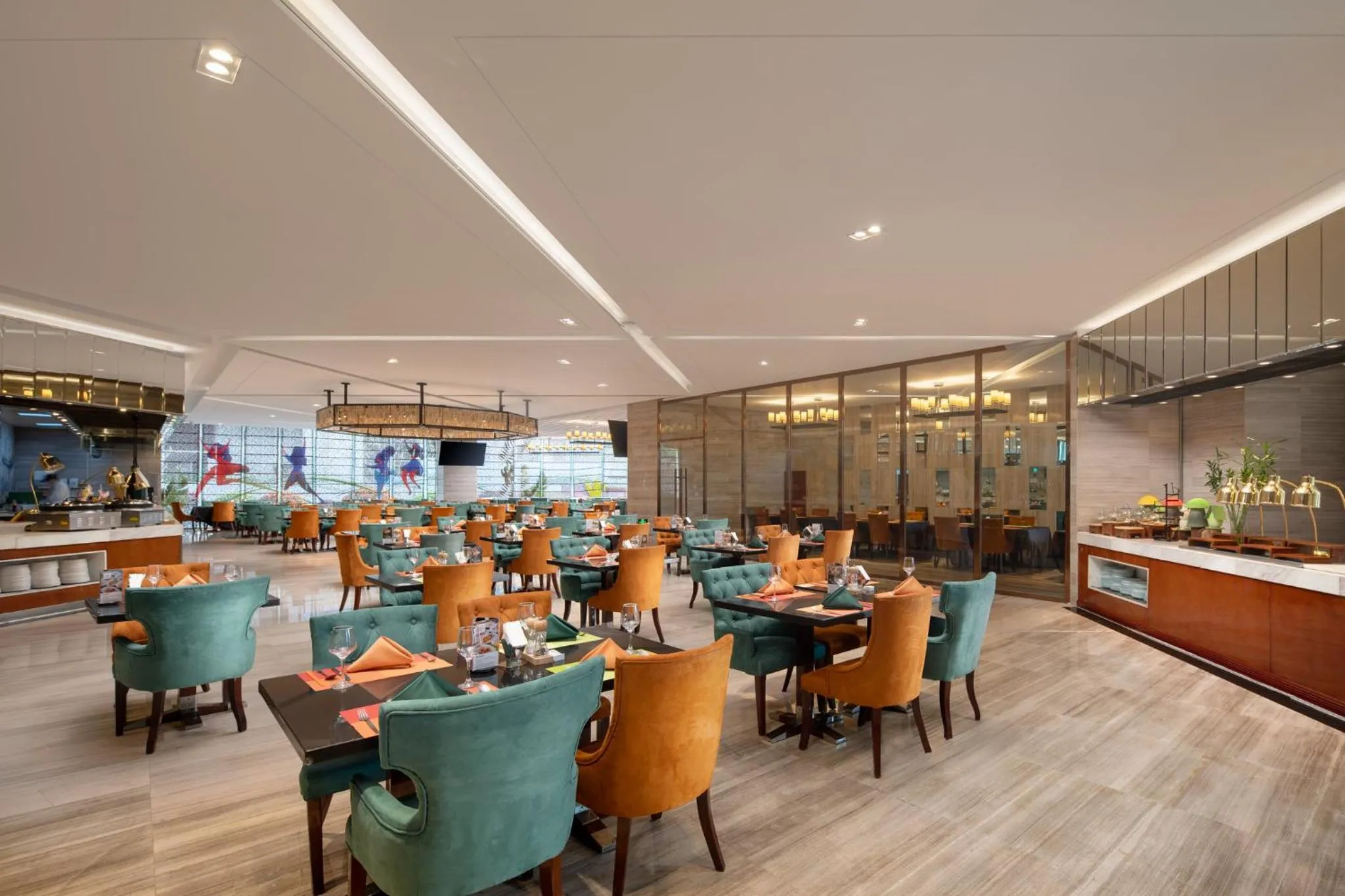 Restaurant/places to eat in Crowne Plaza Zhenjiang by IHG