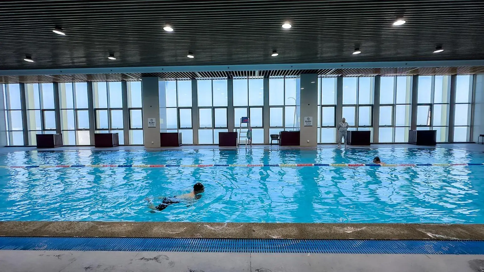 Pool view in Crowne Plaza Zhenjiang by IHG Pool view in Crowne Plaza Zhenjiang by IHG