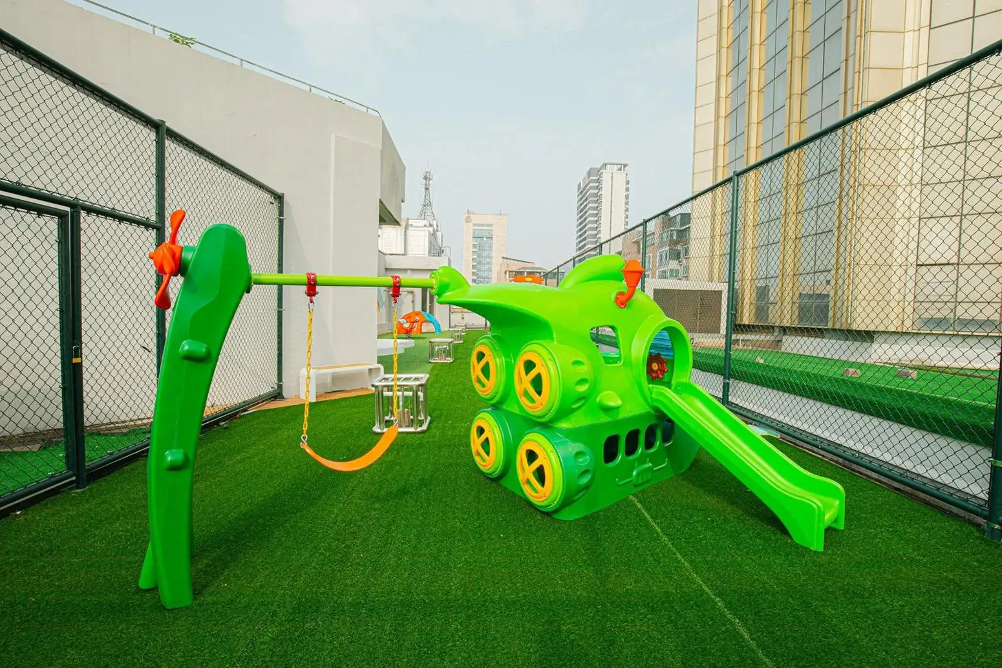 Fitness centre/facilities in Crowne Plaza Zhenjiang by IHG Fitness centre/facilities in Crowne Plaza Zhenjiang by IHG