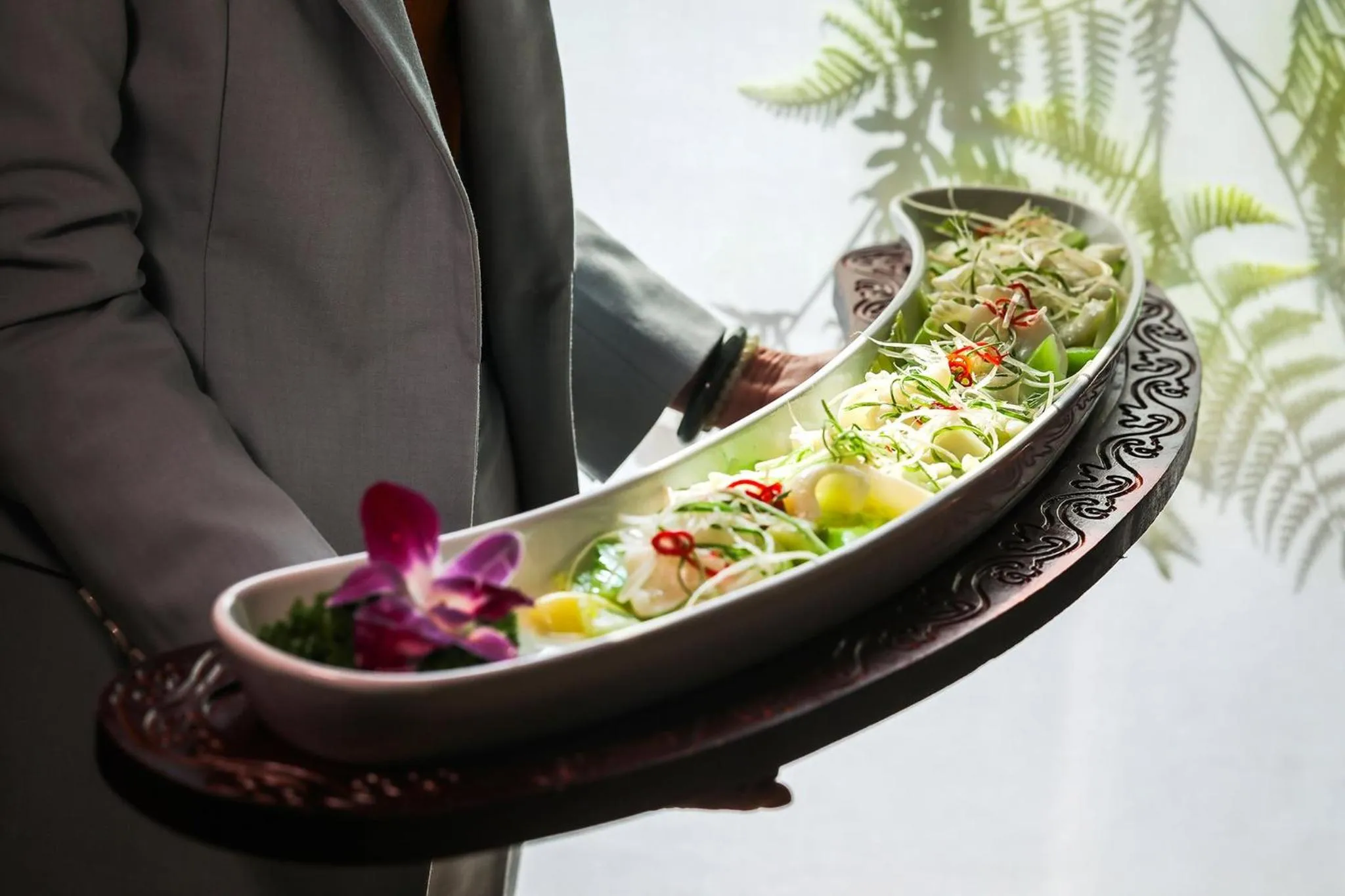 Restaurant/places to eat in Crowne Plaza Zhenjiang by IHG