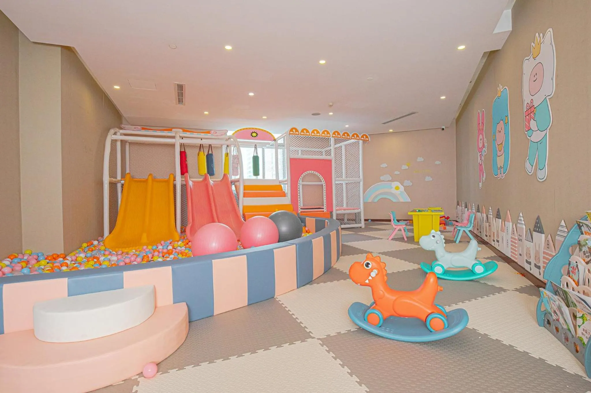 Fitness centre/facilities in Crowne Plaza Zhenjiang by IHG