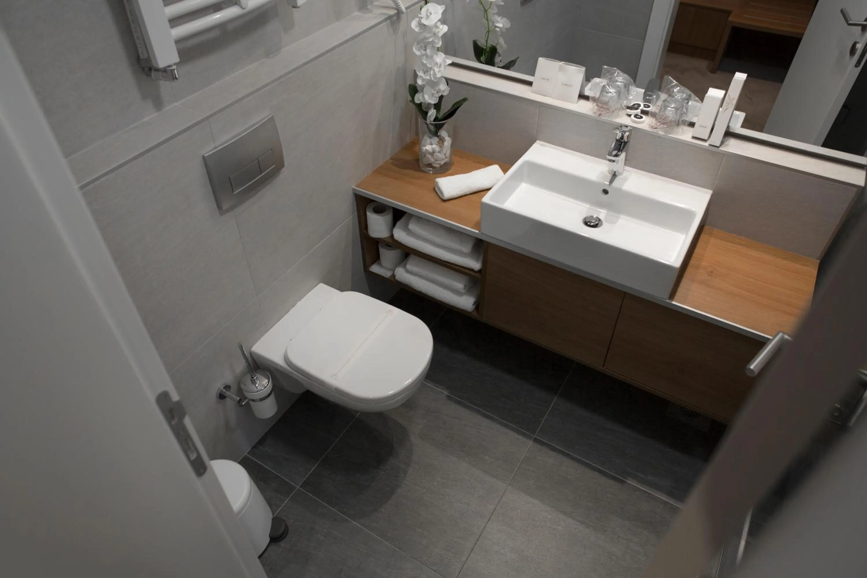 Toilet in New City Hotel & Restaurant Niš