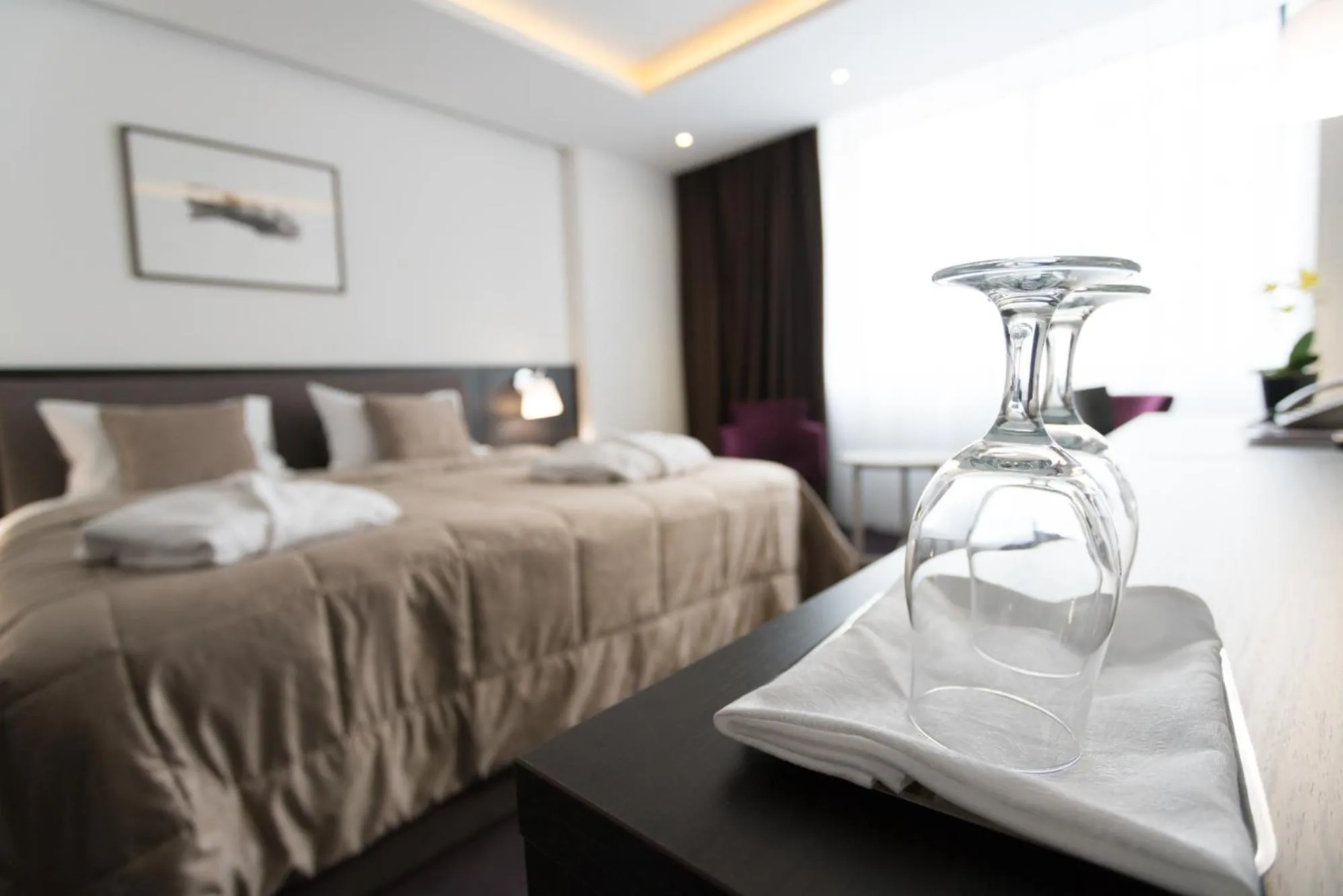 Bed in New City Hotel & Restaurant Niš