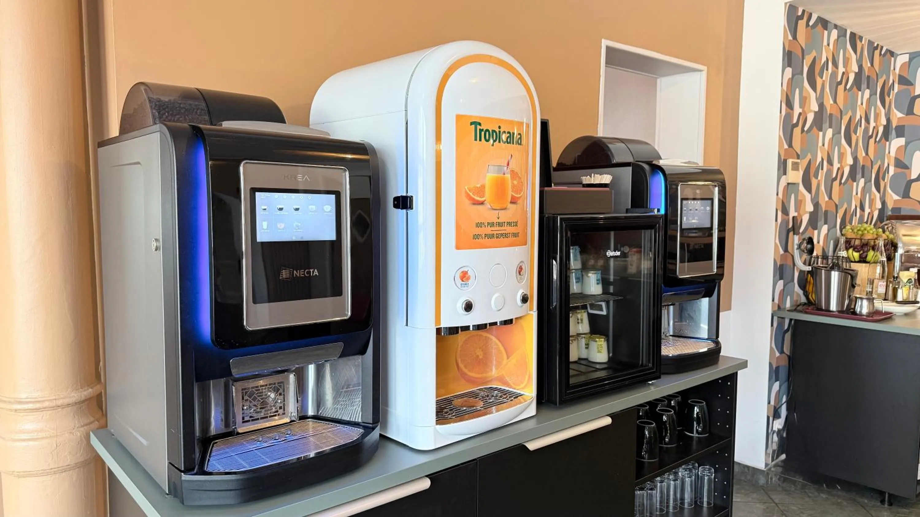 Breakfast in Kyriad Hotel Dijon Gare