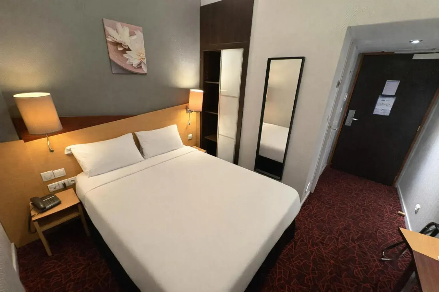 Bed in Kyriad Hotel Dijon Gare Bed in Kyriad Hotel Dijon Gare