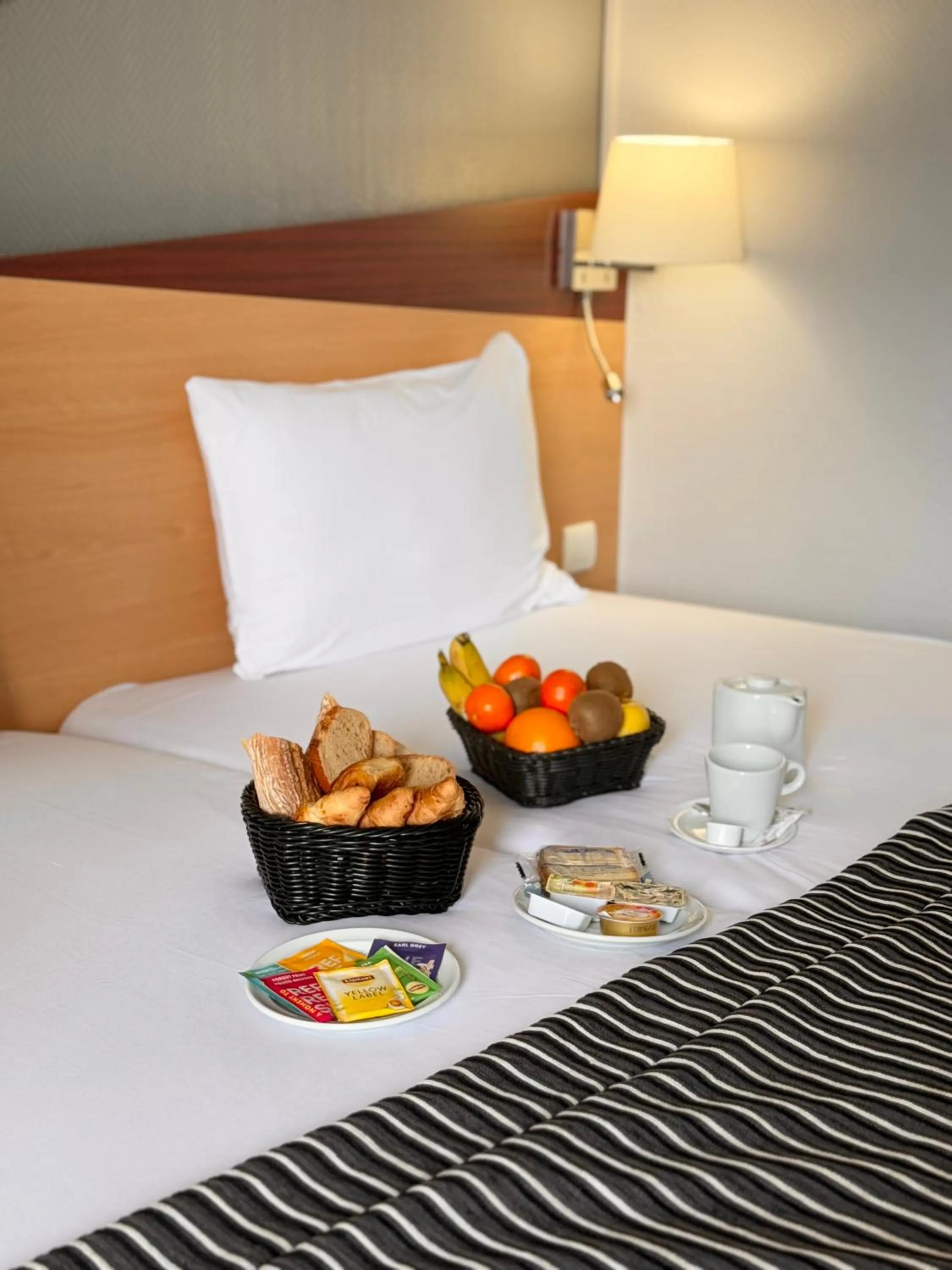 Decorative detail, Bed in Kyriad Hotel Dijon Gare