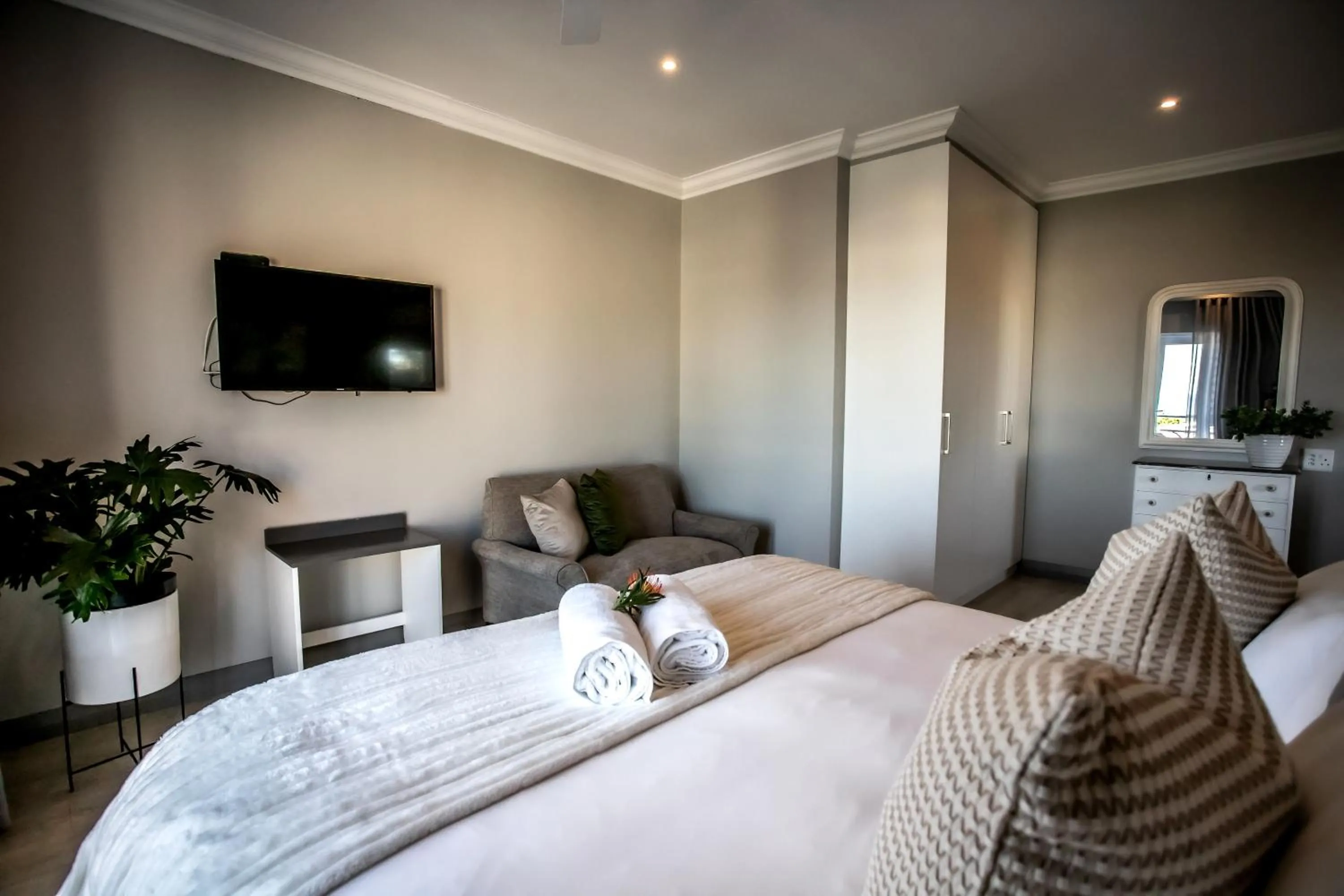 Bed in Whale Coast Ocean Villa