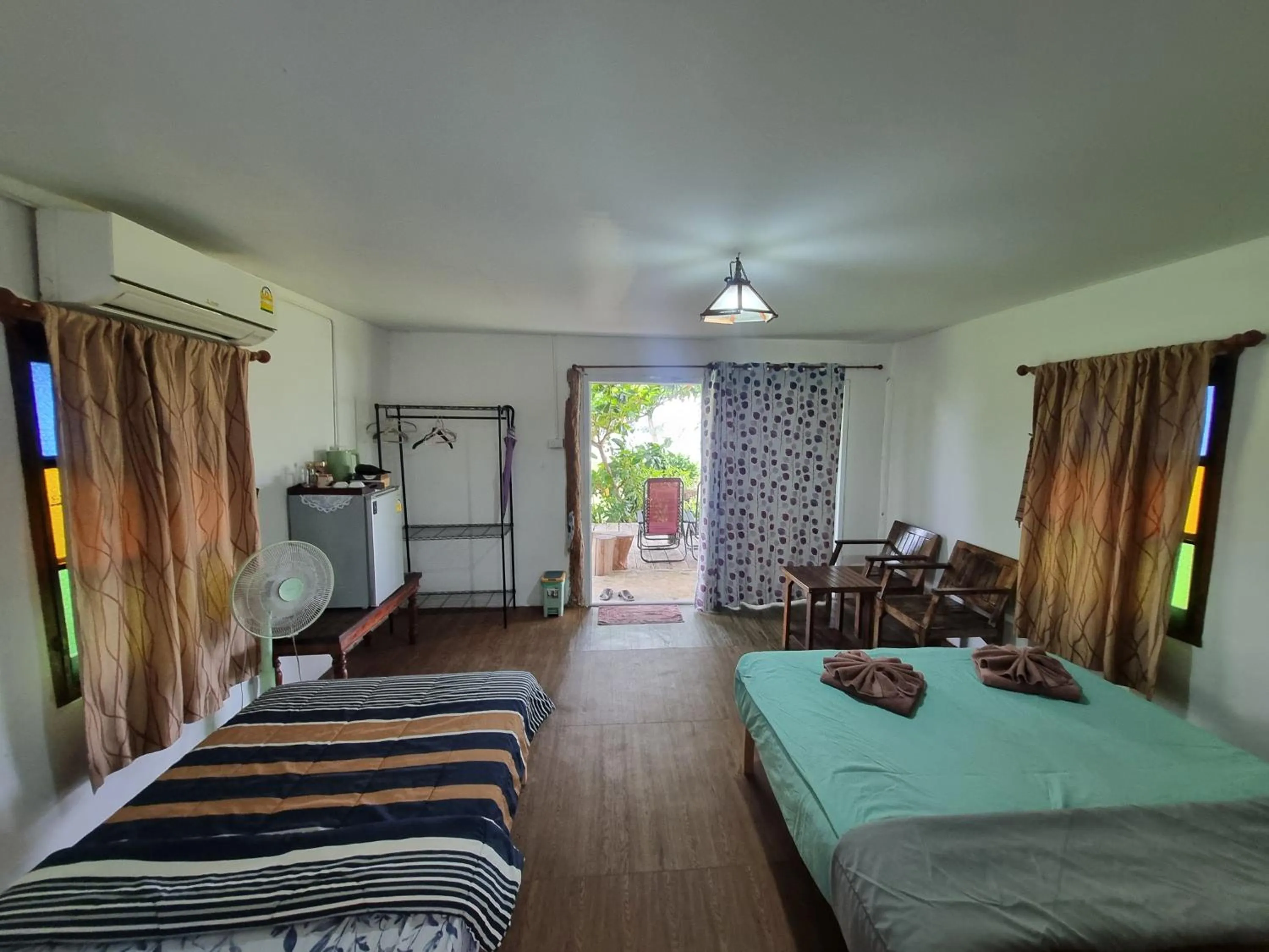 Bed in TK Beach Resort Koh Mak