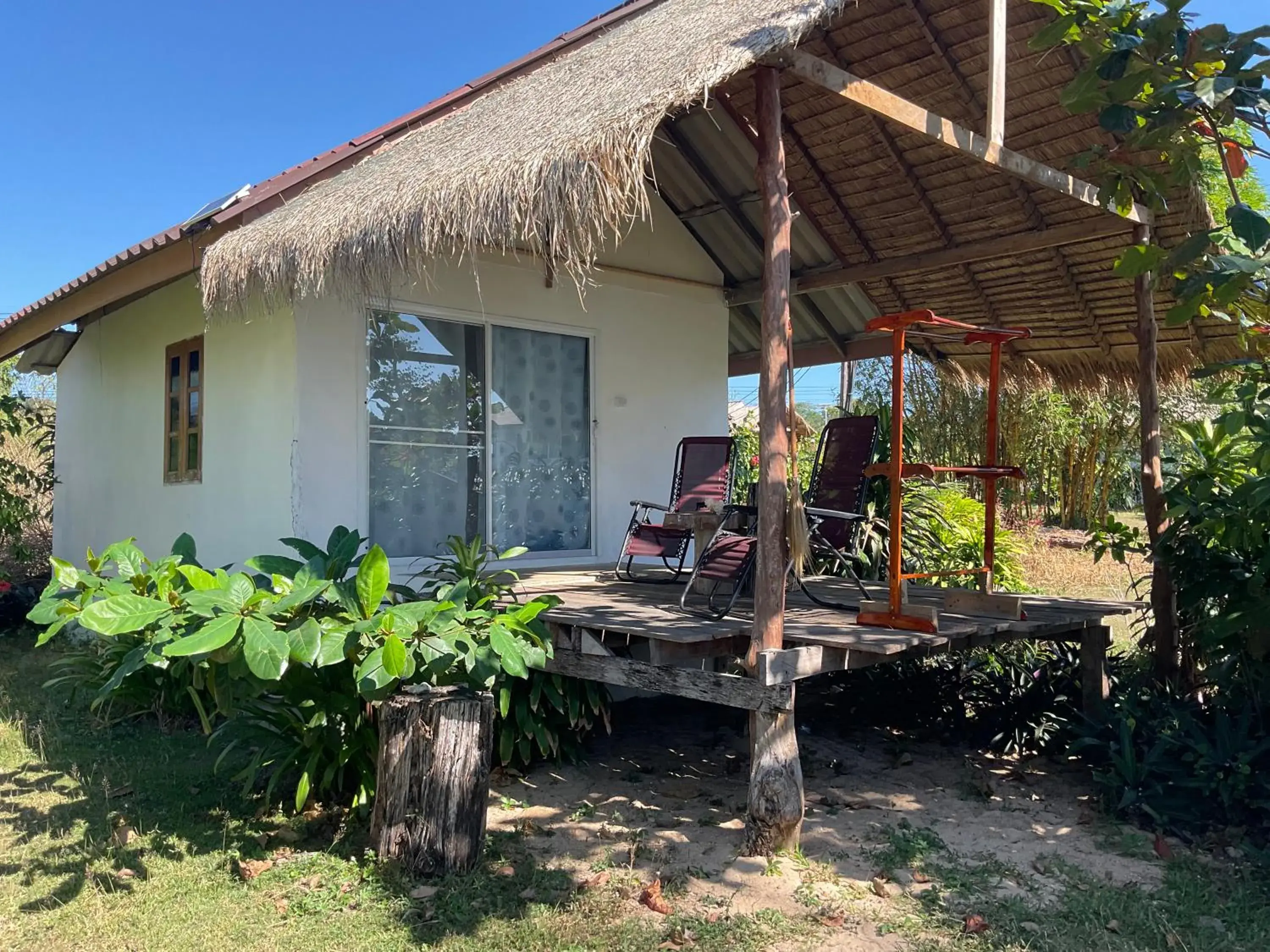 Bungalow - Beach Front in TK Beach Resort Koh Mak Bungalow - Beach Front in TK Beach Resort Koh Mak