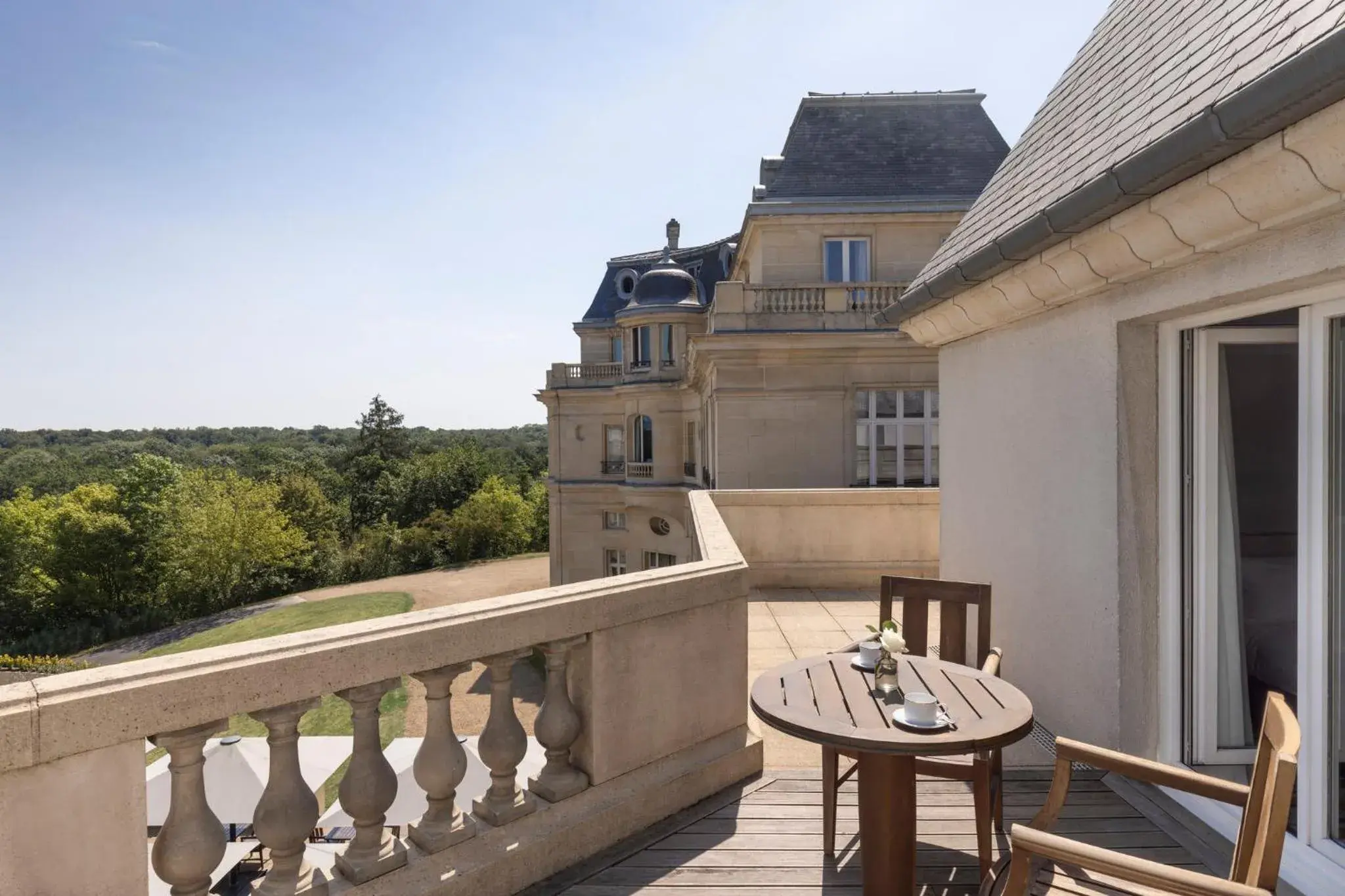 Property building in InterContinental Hotels Chantilly Chateau Mont Royal by IHG Property building in InterContinental Hotels Chantilly Chateau Mont Royal by IHG