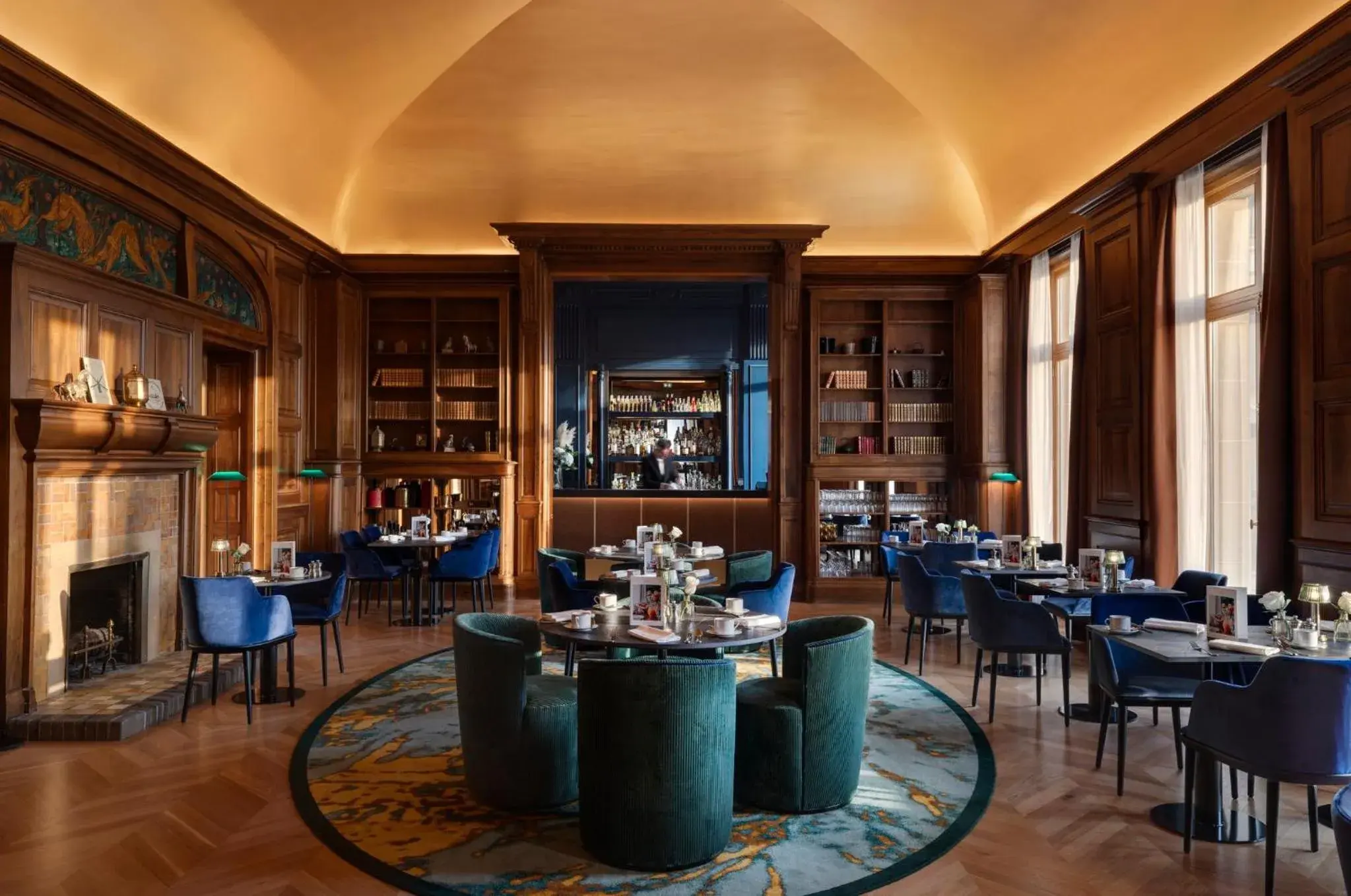 Restaurant/places to eat in InterContinental Hotels Chantilly Chateau Mont Royal by IHG Restaurant/places to eat in InterContinental Hotels Chantilly Chateau Mont Royal by IHG