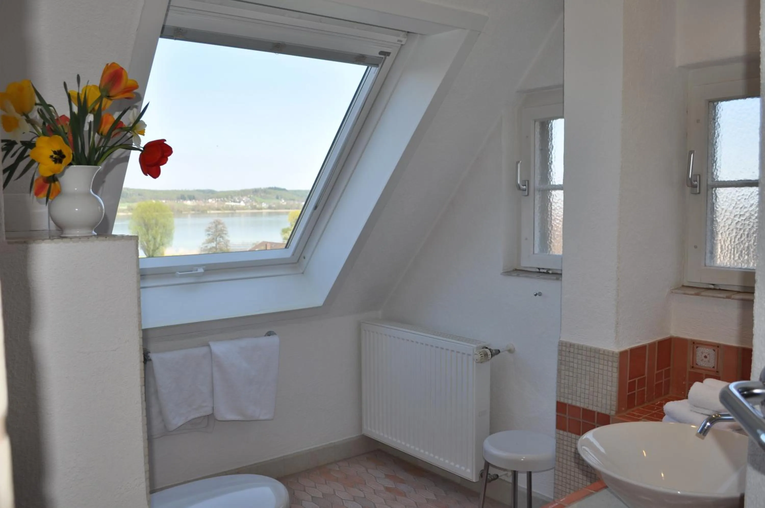 Photo of the whole room in Insel-Hof Reichenau Hotel-garni