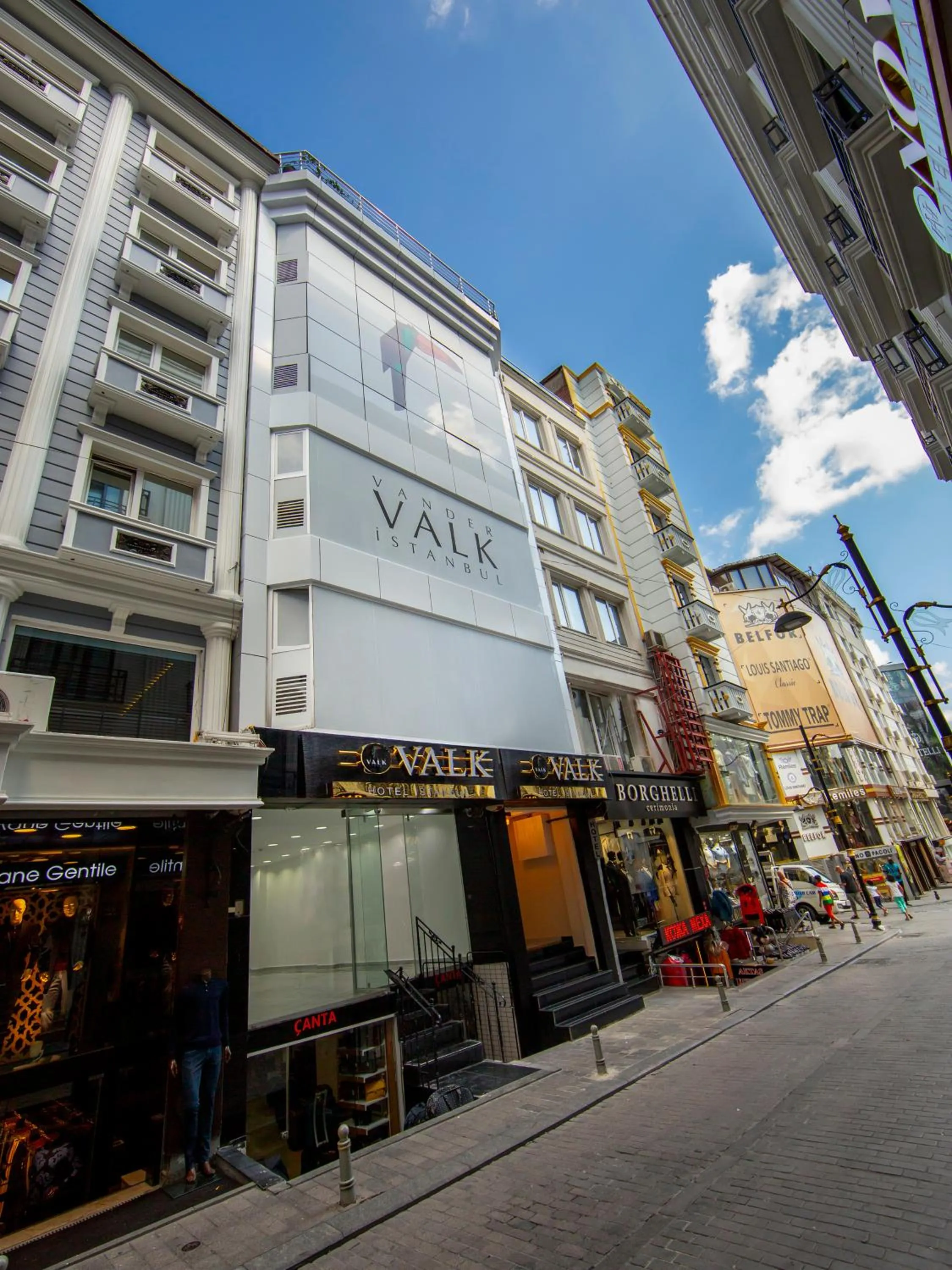 Property building in Vander Valk İstanbul Hotel