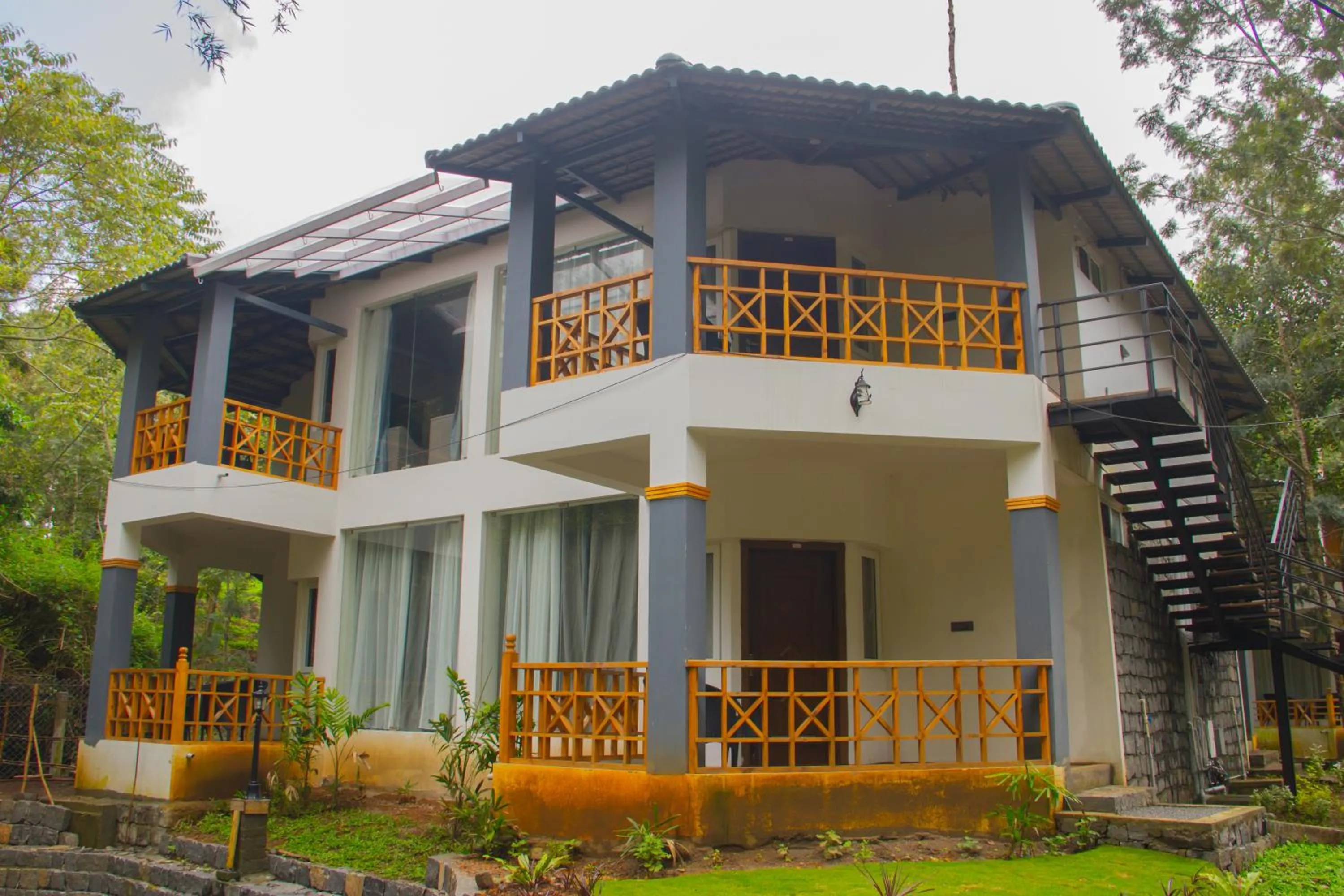 Mainland Resorts & Spa by Kolaahalam