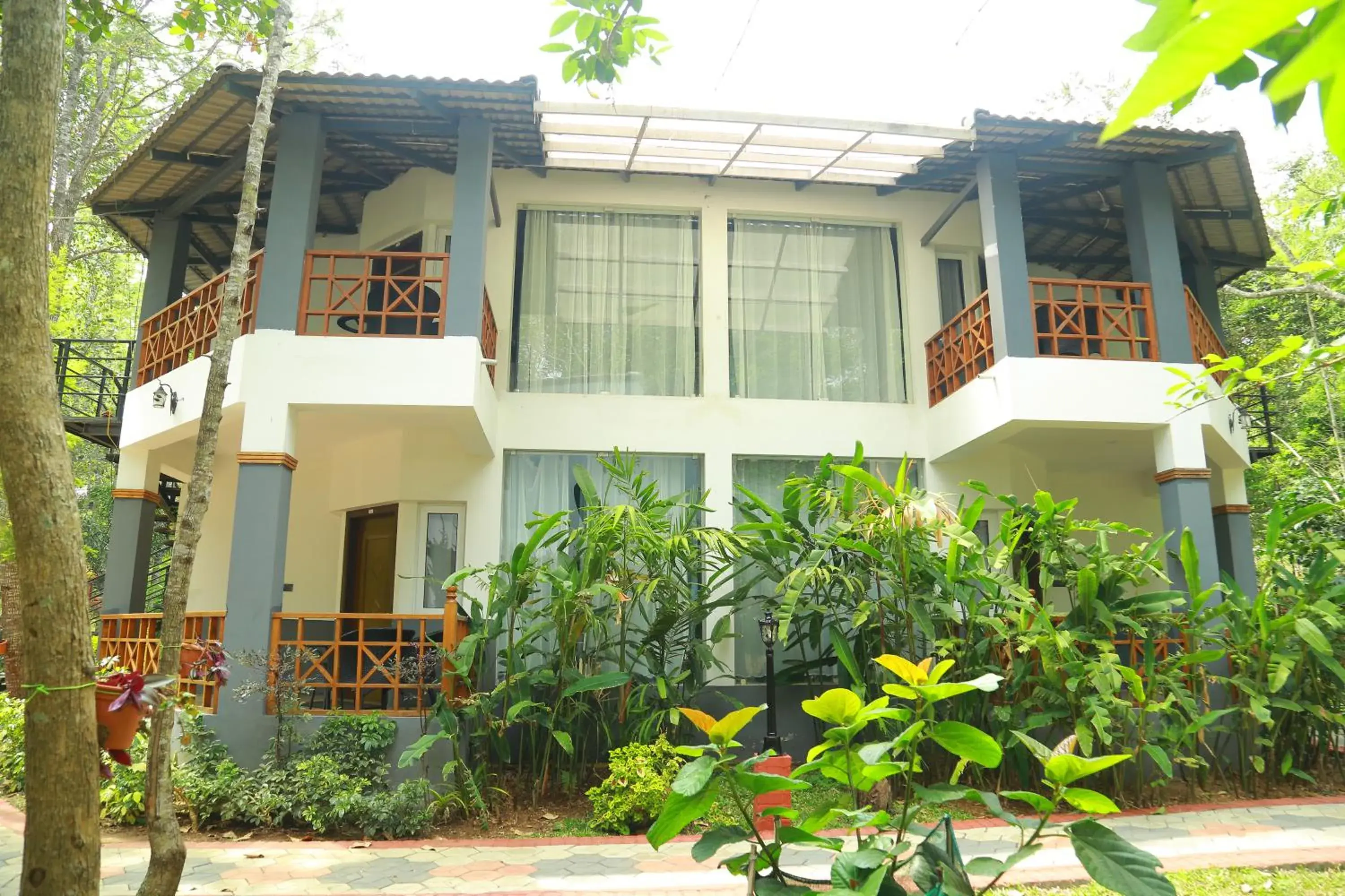 Property building in Mainland Resorts & Spa by Kolaahalam Property building in Mainland Resorts & Spa by Kolaahalam