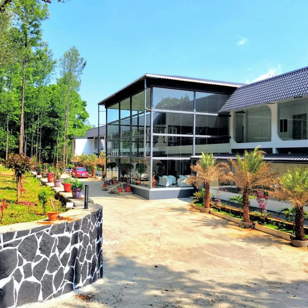 Mainland Resorts & Spa by Kolaahalam