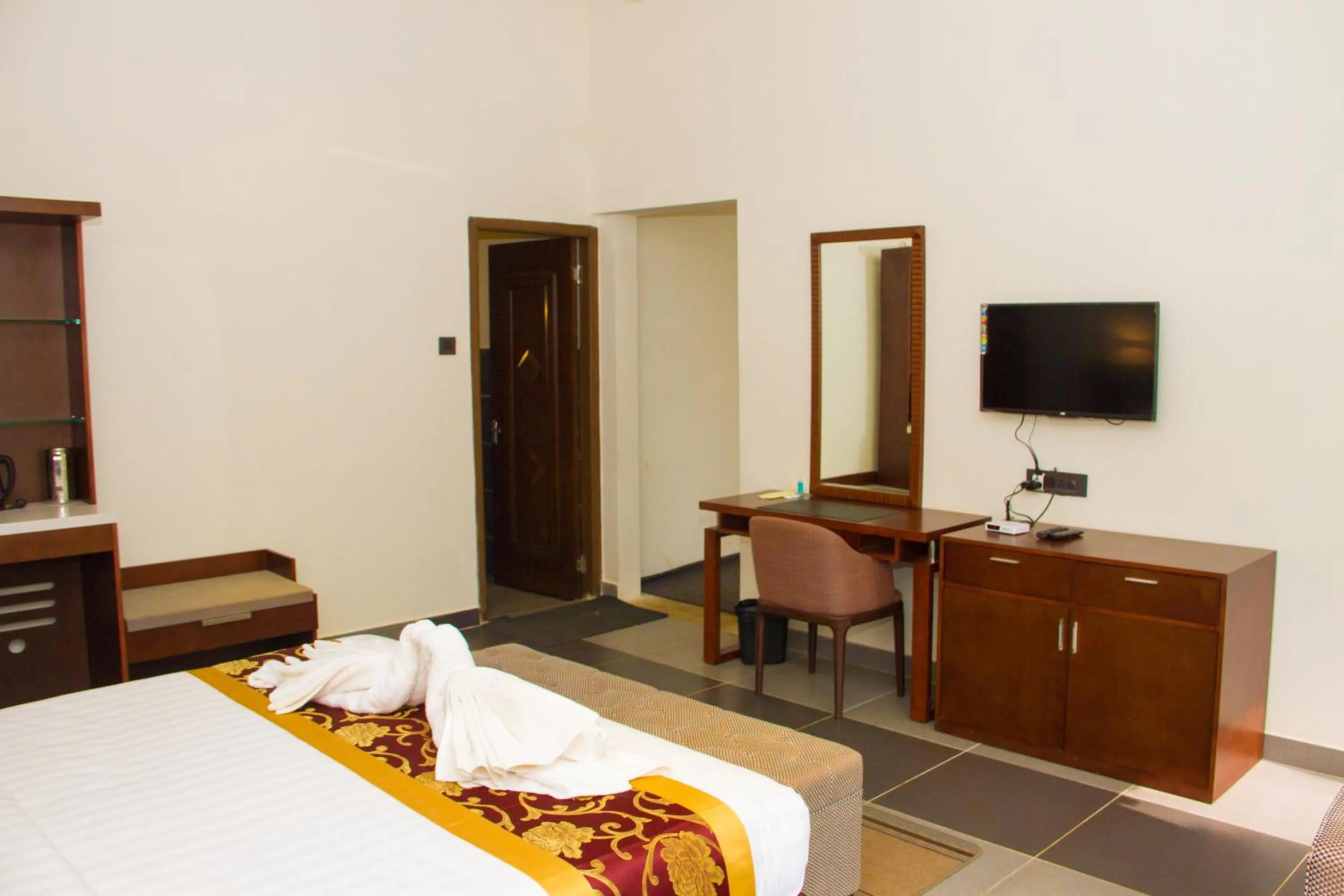 Bed in Mainland Resorts & Spa by Kolaahalam