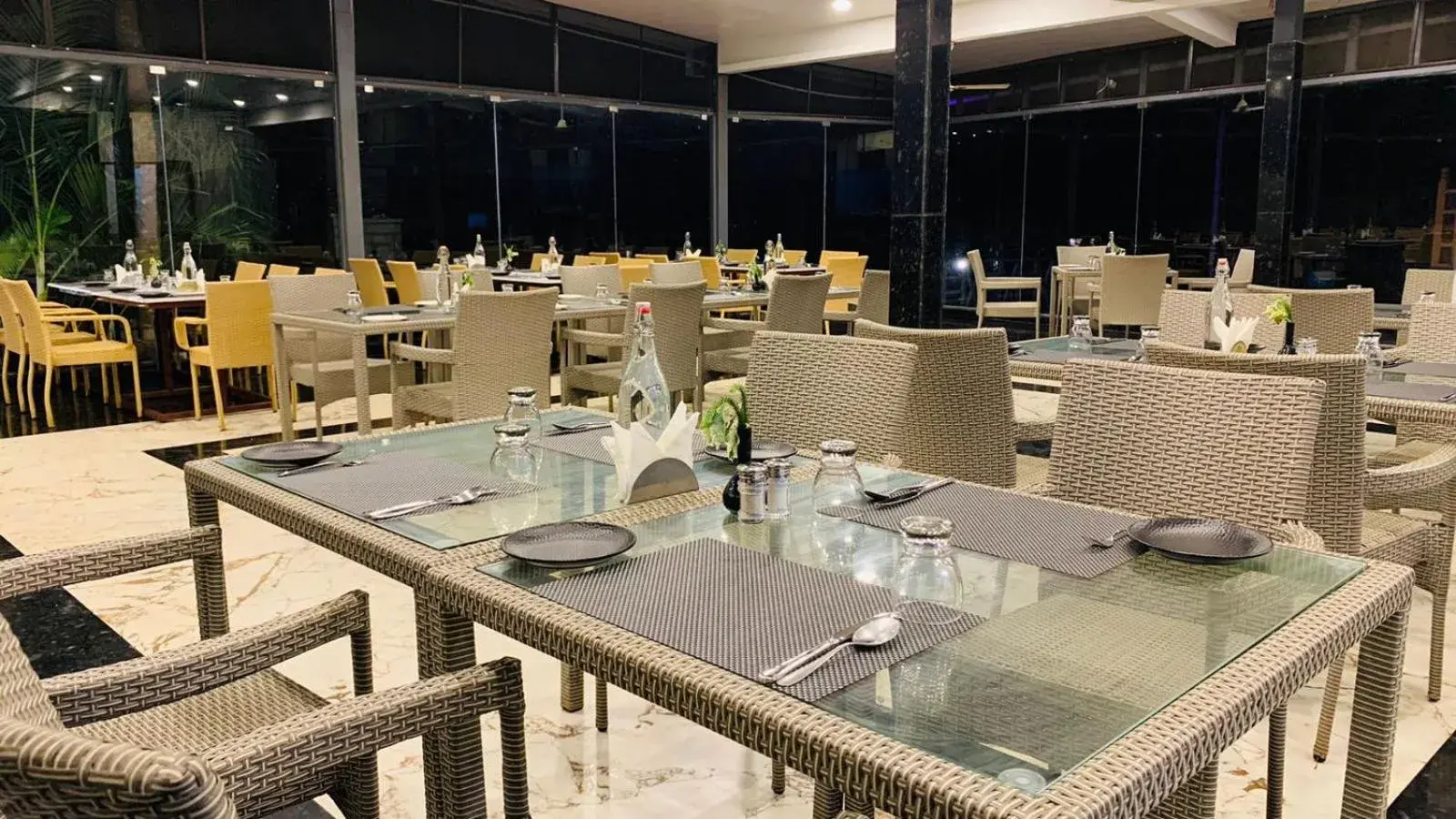 Restaurant/places to eat in Mainland Resorts & Spa by Kolaahalam Restaurant/places to eat in Mainland Resorts & Spa by Kolaahalam