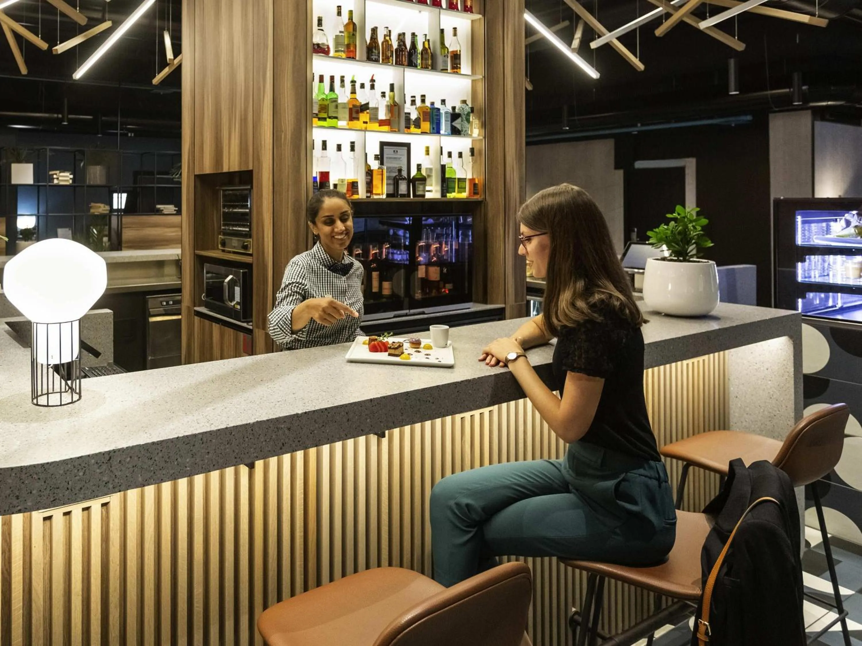 Lounge or bar in ibis Strasbourg Centre Les Halles